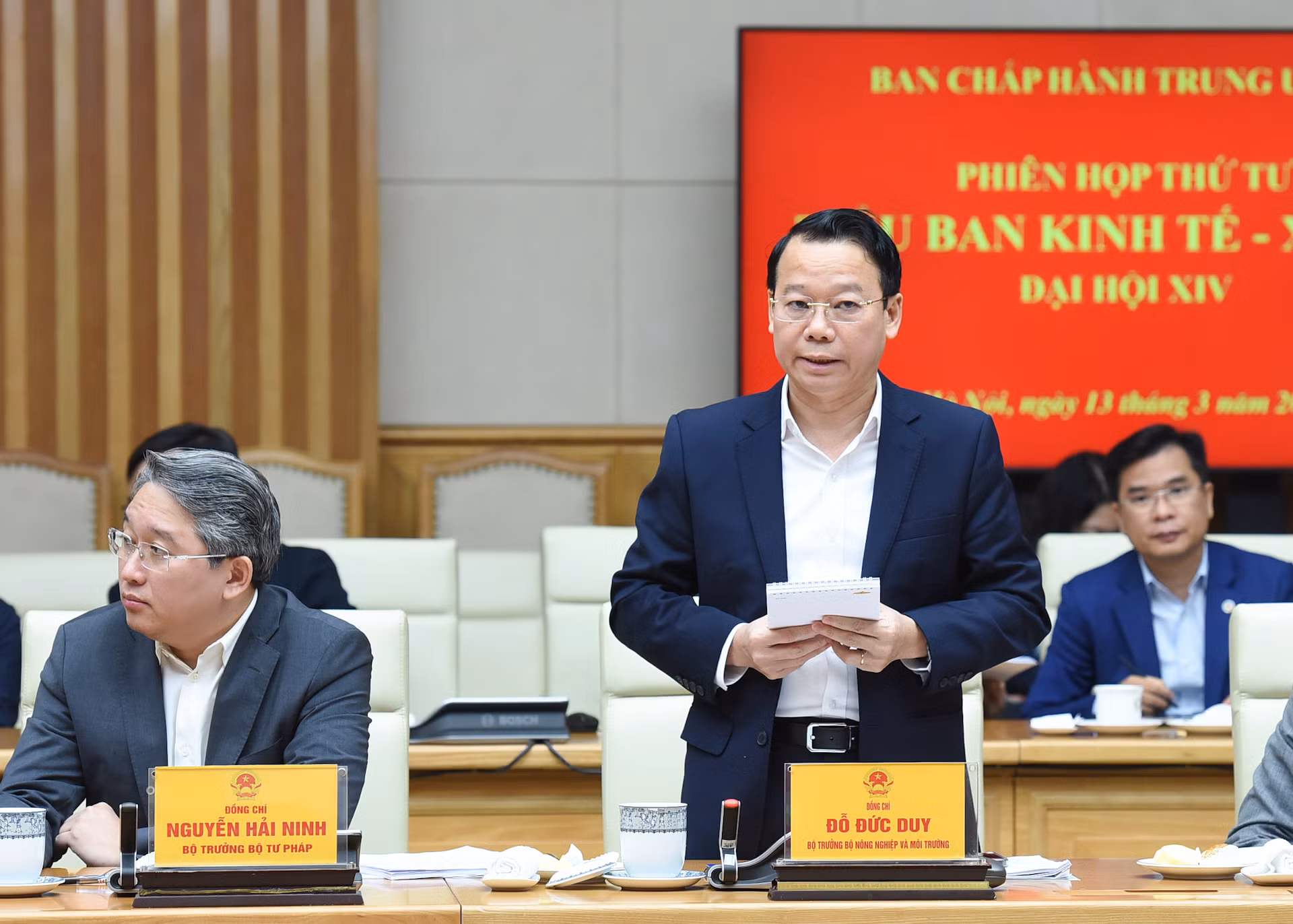 Bộ trưởng Nông nghiệp và Môi trường Đỗ Đức Duy phát biểu.