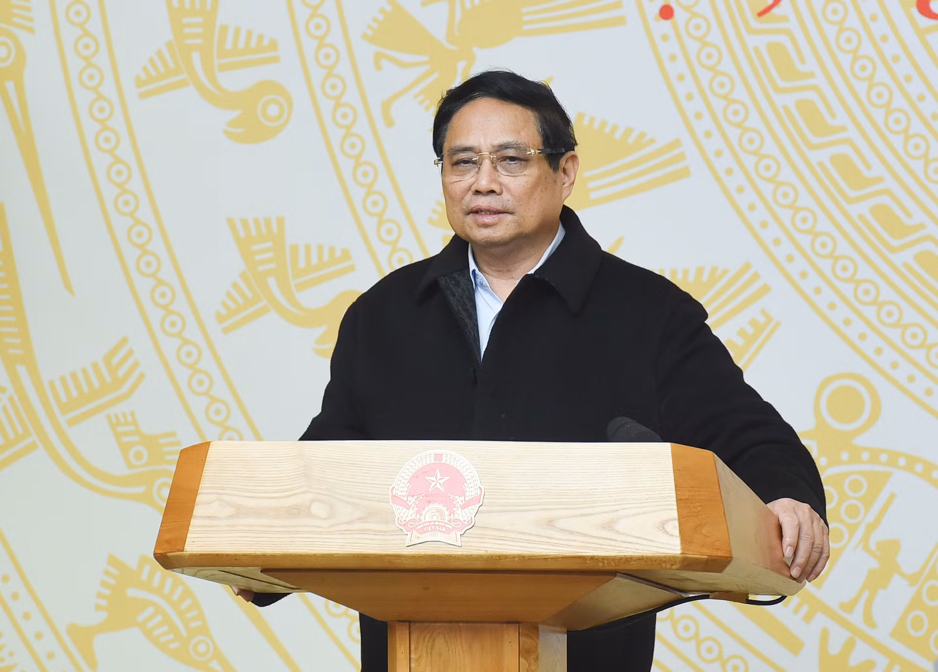 Thủ tướng Phạm Minh Chính phát biểu chỉ đạo tại phiên họp.