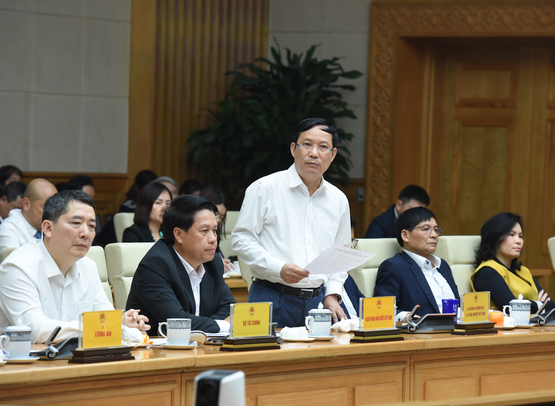 Chủ tịch Liên đoàn Thương mại và Công nghiệp Việt nam (VCCI) Phạm Tấn Công phát biểu.