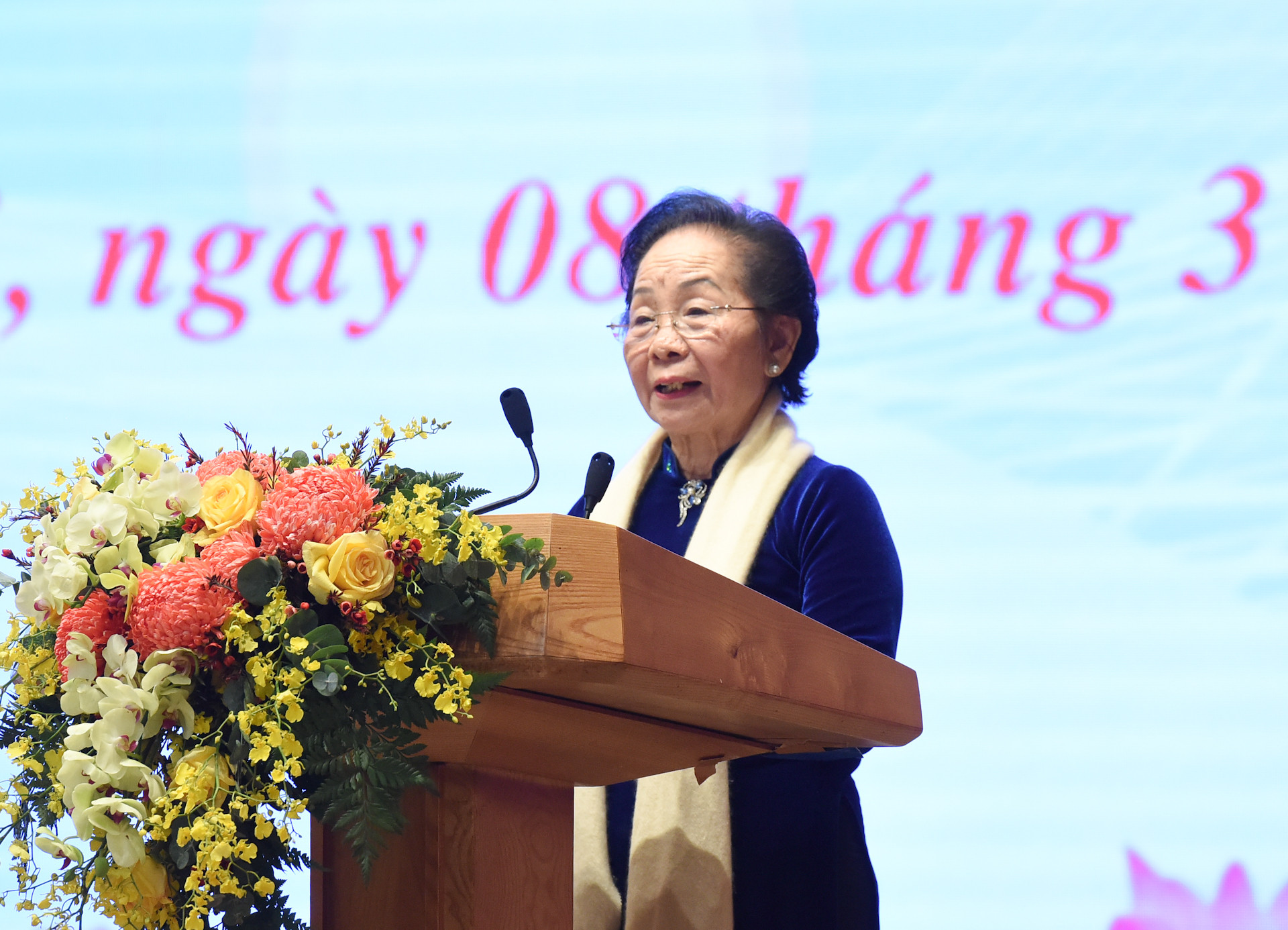 Nguyên Phó Chủ tịch nước Nguyễn Thị Doan phát biểu.