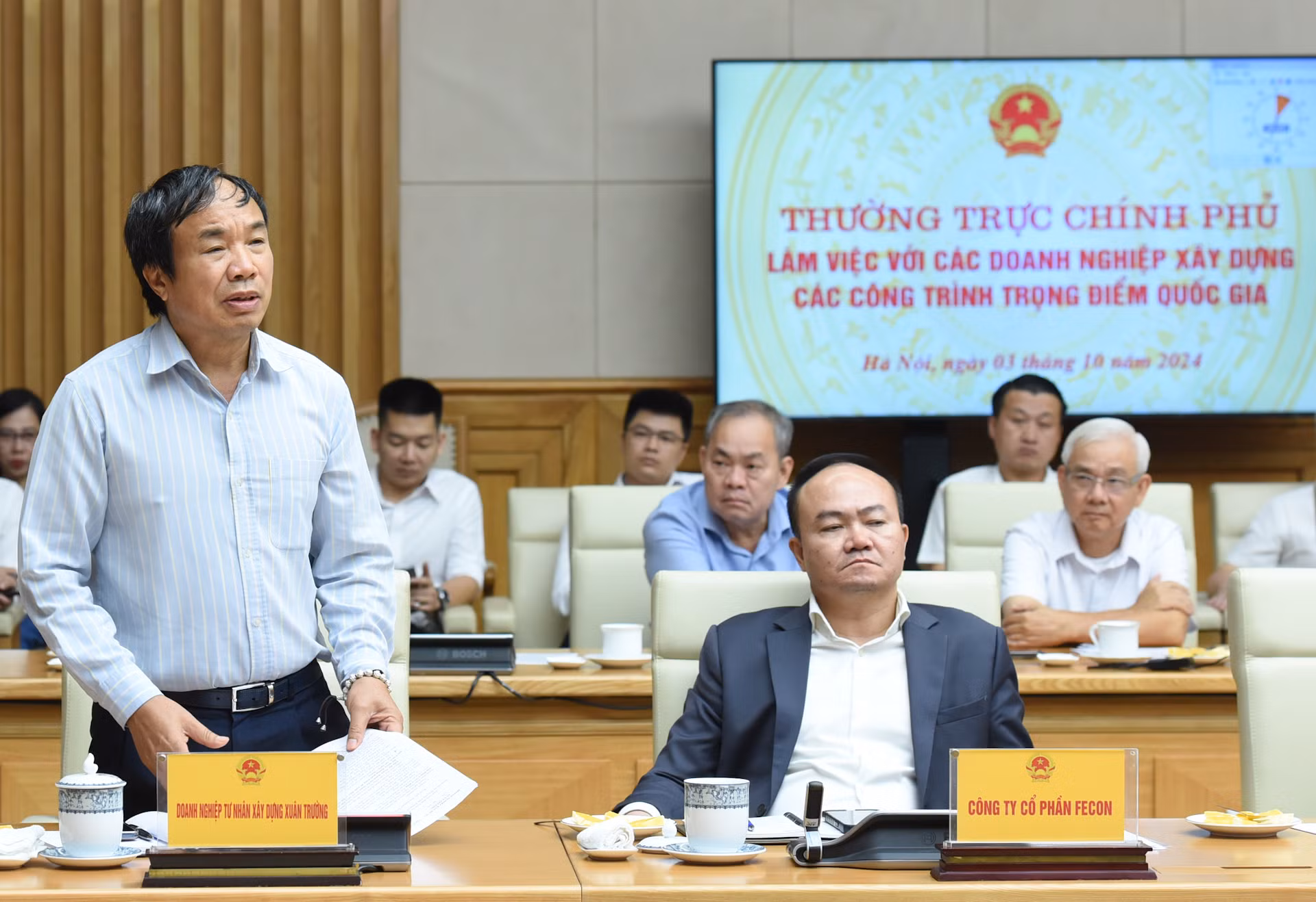 Đại diện lãnh đạo doanh nghiệp tư nhân Xuân Trường phát biểu.