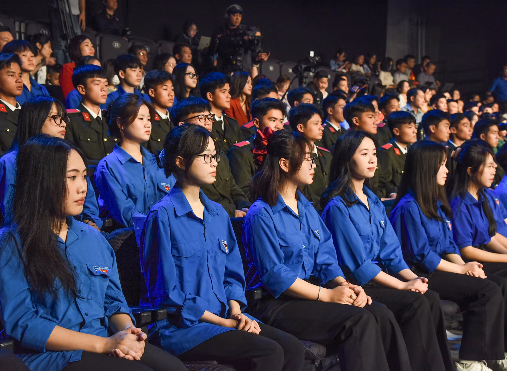 Đại diện các Đoàn viên Thanh niên tham dự buổi lễ.