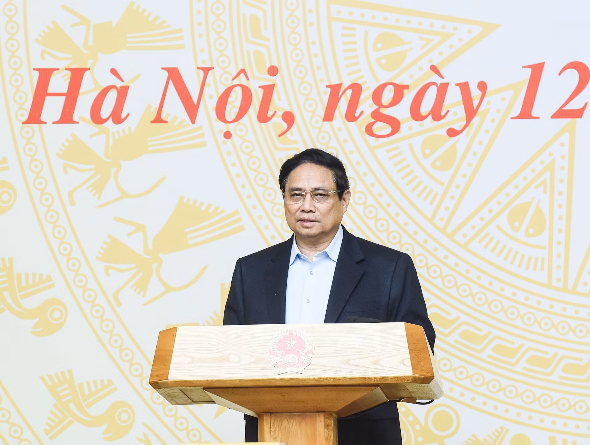 Thủ tướng Phạm Minh Chính phát biểu tại phiên họp.