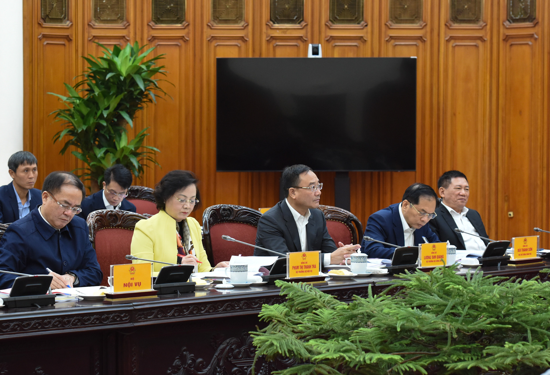 Các đại biểu tham dự phiên họp.