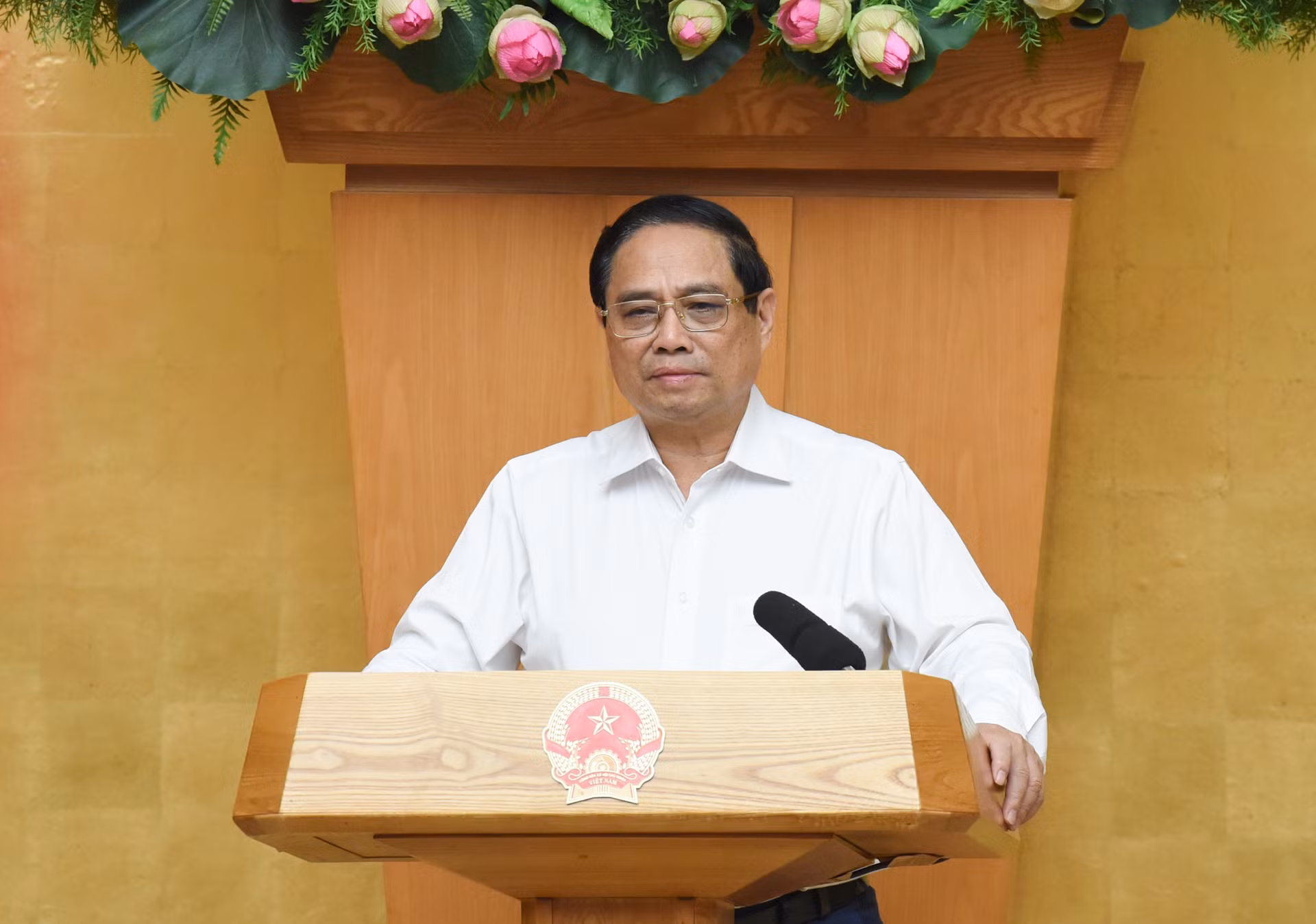 Thủ tướng Phạm Minh Chính chủ trì Phiên họp Chính phủ chuyên đề về xây dựng pháp luật.