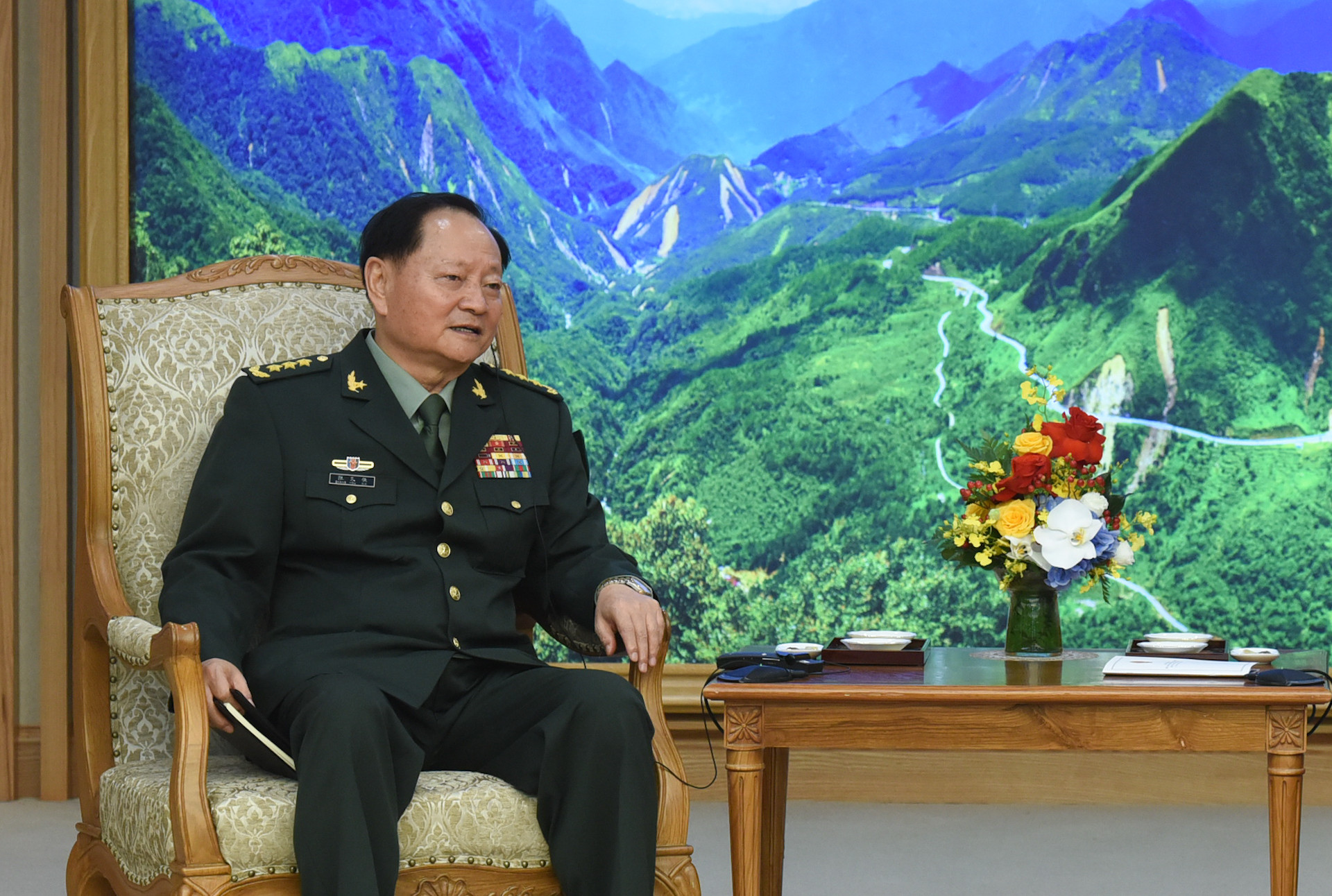 Thượng tướng Trương Hựu Hiệp, Phó Chủ tịch Quân ủy Trung ương Trung Quốc, phát biểu tại buổi tiếp.