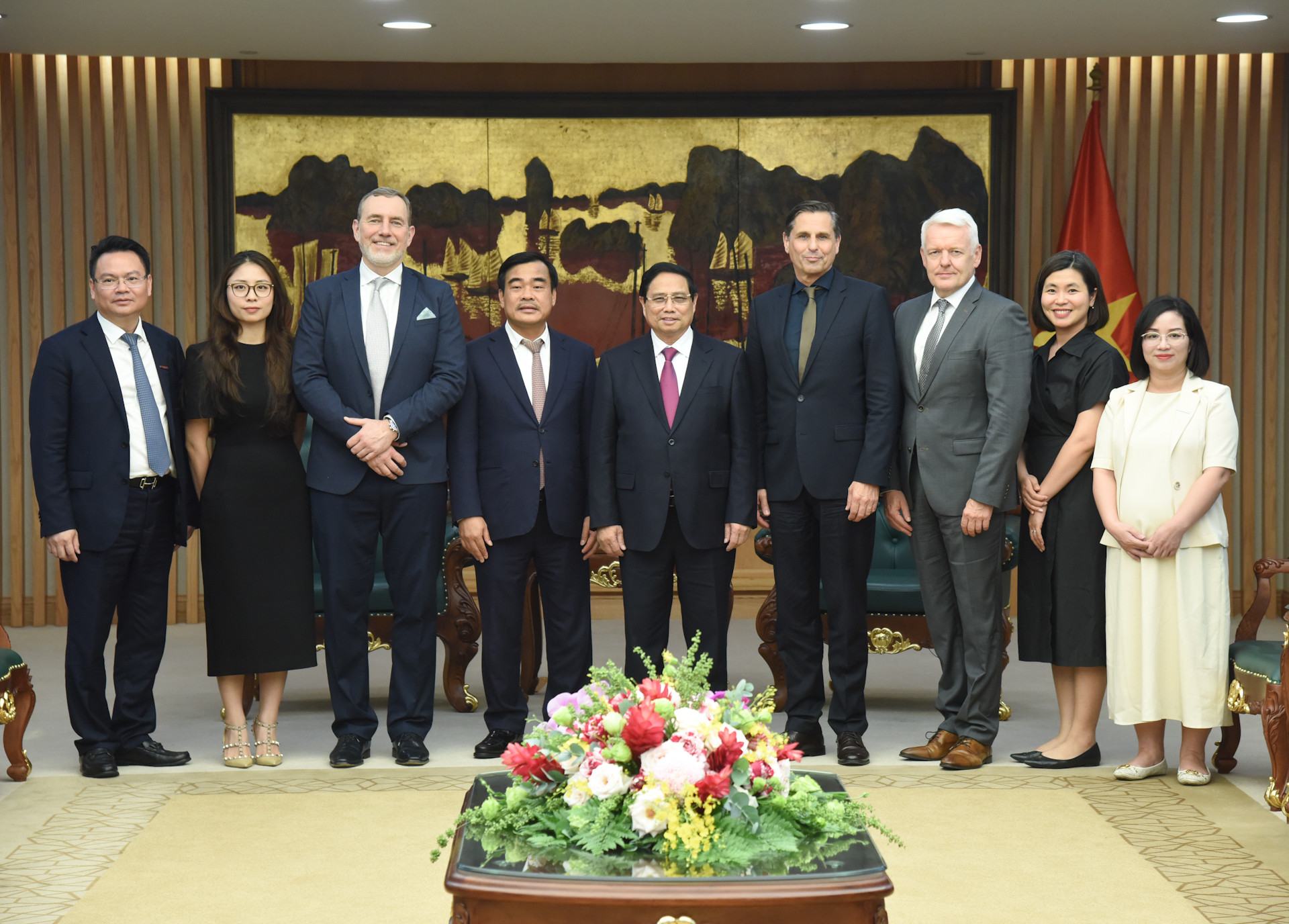 [Ảnh] Thủ tướng Phạm Minh Chính tiếp Chủ tịch Tập đoàn Skoda Auto ảnh 7