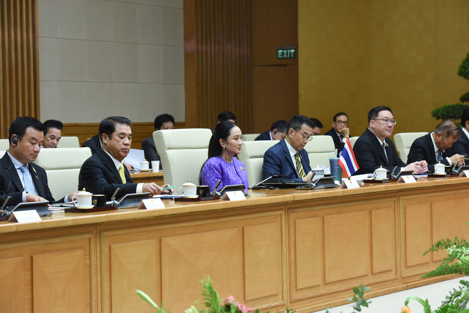 Thủ tướng Vương quốc Thái Lan Paetongtarn Shinawatra và các thành viên Chính phủ hội đàm với Thủ tướng Phạm Minh Chính.