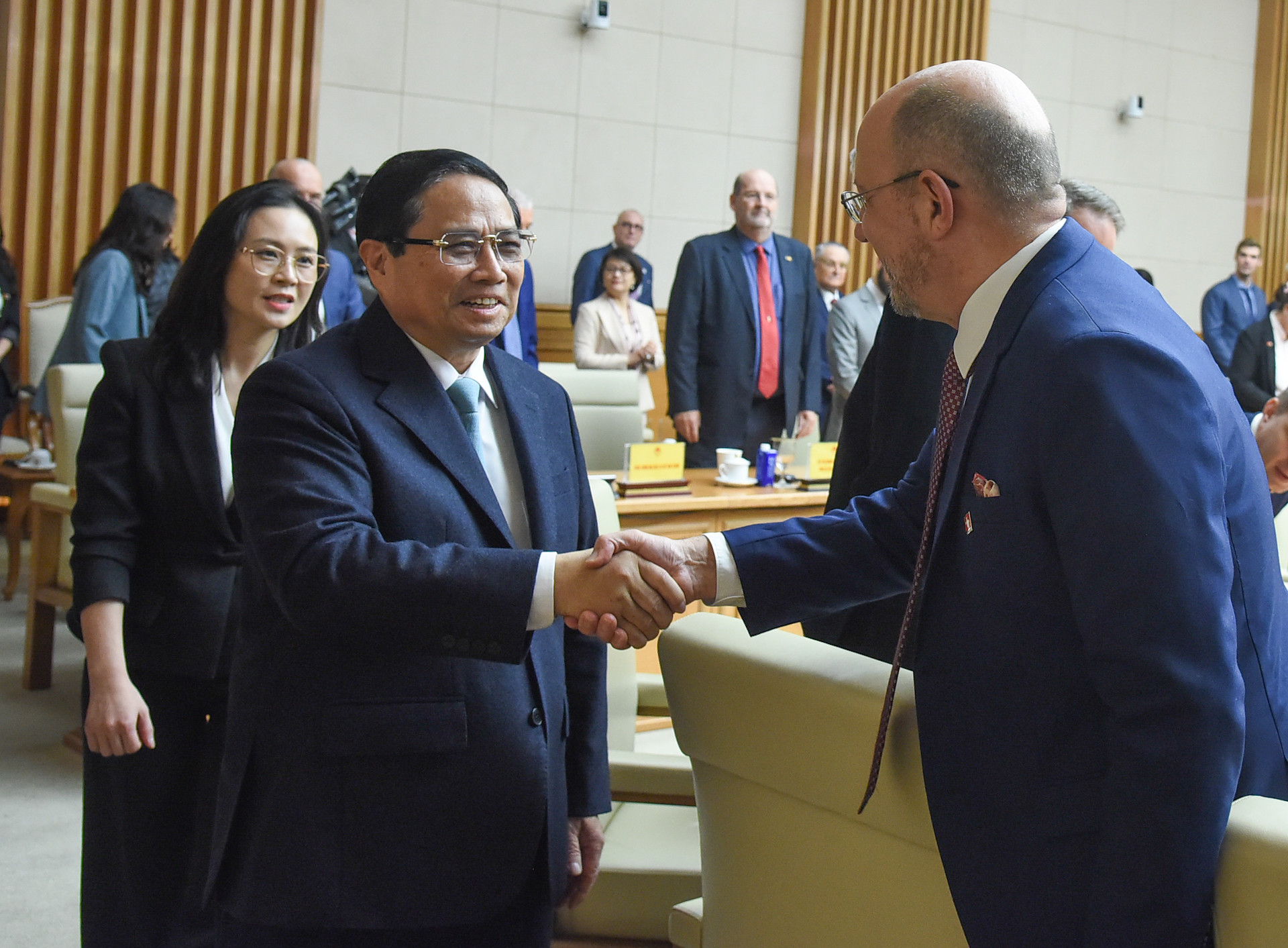 Thủ tướng Phạm Minh Chính với các doanh nghiệp châu Âu. Thủ tướng Phạm Minh Chính với các doanh nghiệp châu Âu.