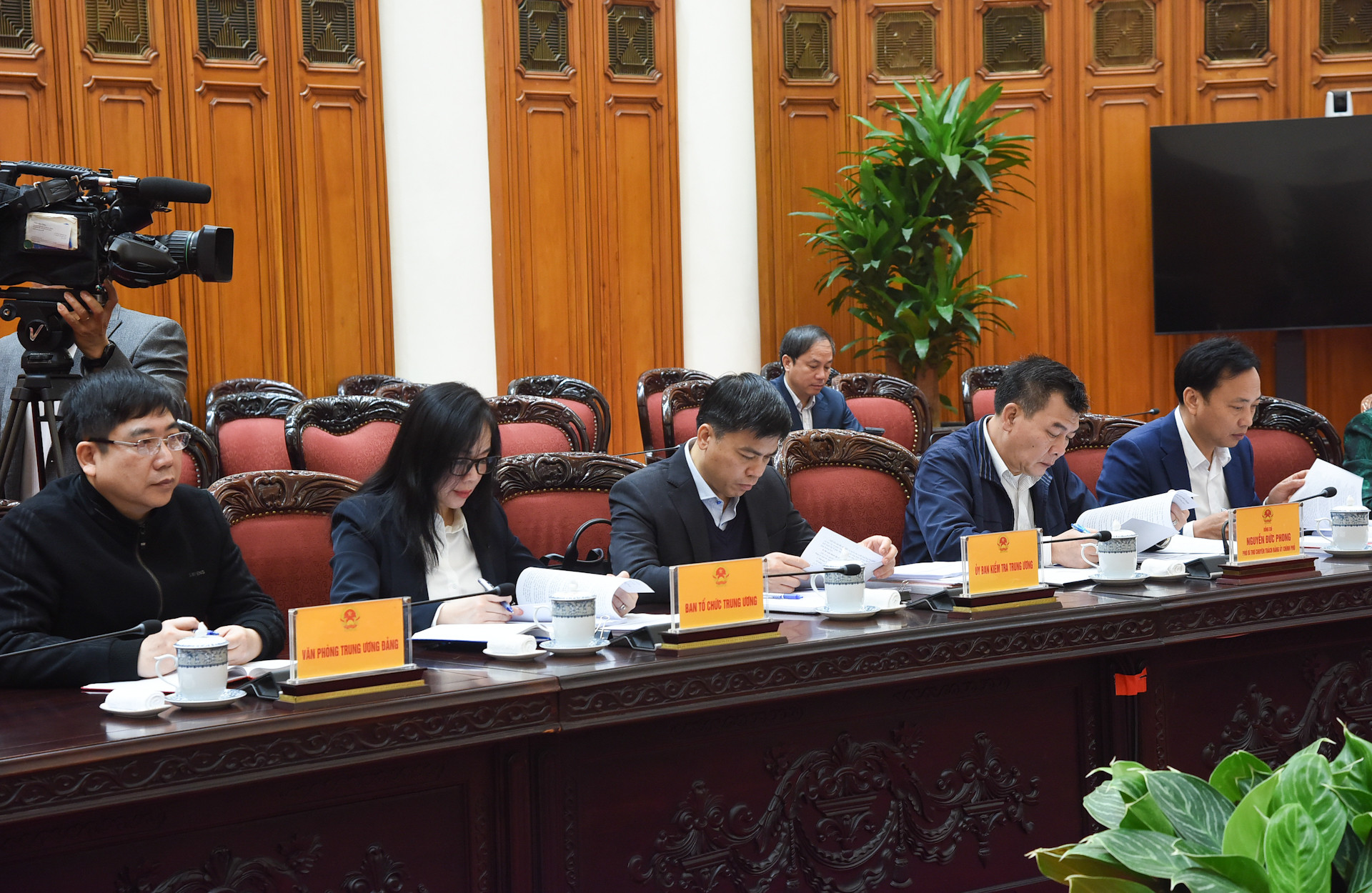 Các đại biểu tham dự hội nghị.