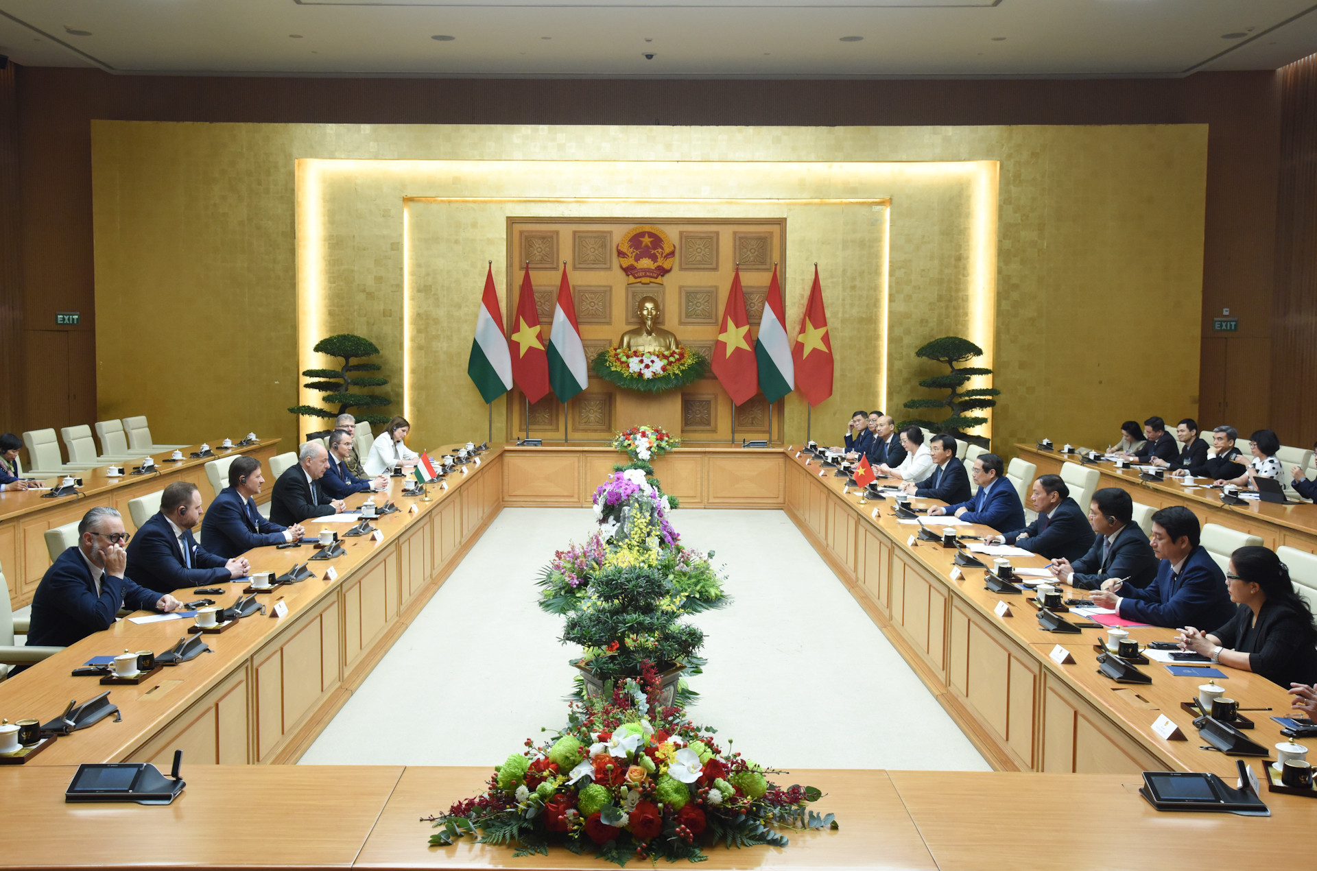 [Ảnh] Thủ tướng Phạm Minh Chính hội kiến với Tổng thống Hungary Sulyok Tamas ảnh 5