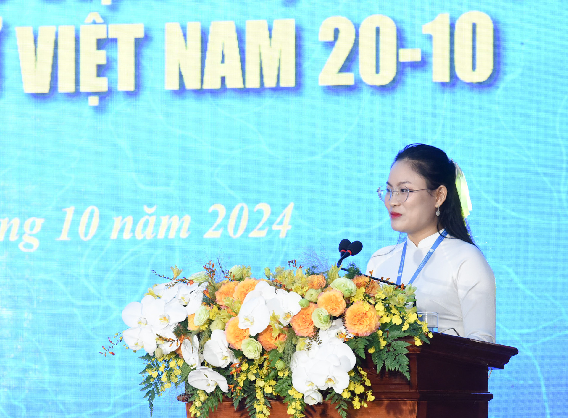 Đại diện sinh viên Học viện Phụ nữ Việt Nam phát biểu.