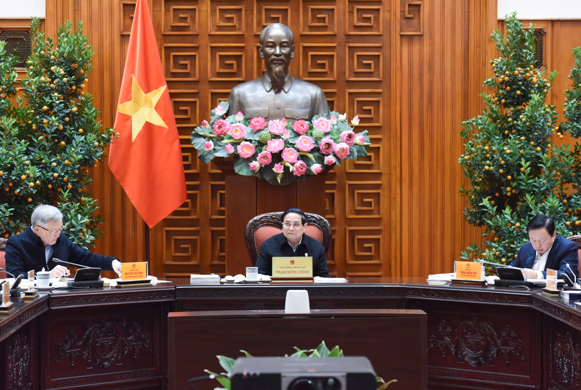 Thủ tướng Phạm Minh Chính chủ trì Phiên họp lần thứ 9 Ban Chỉ đạo tinh gọn bộ máy của Chính phủ.