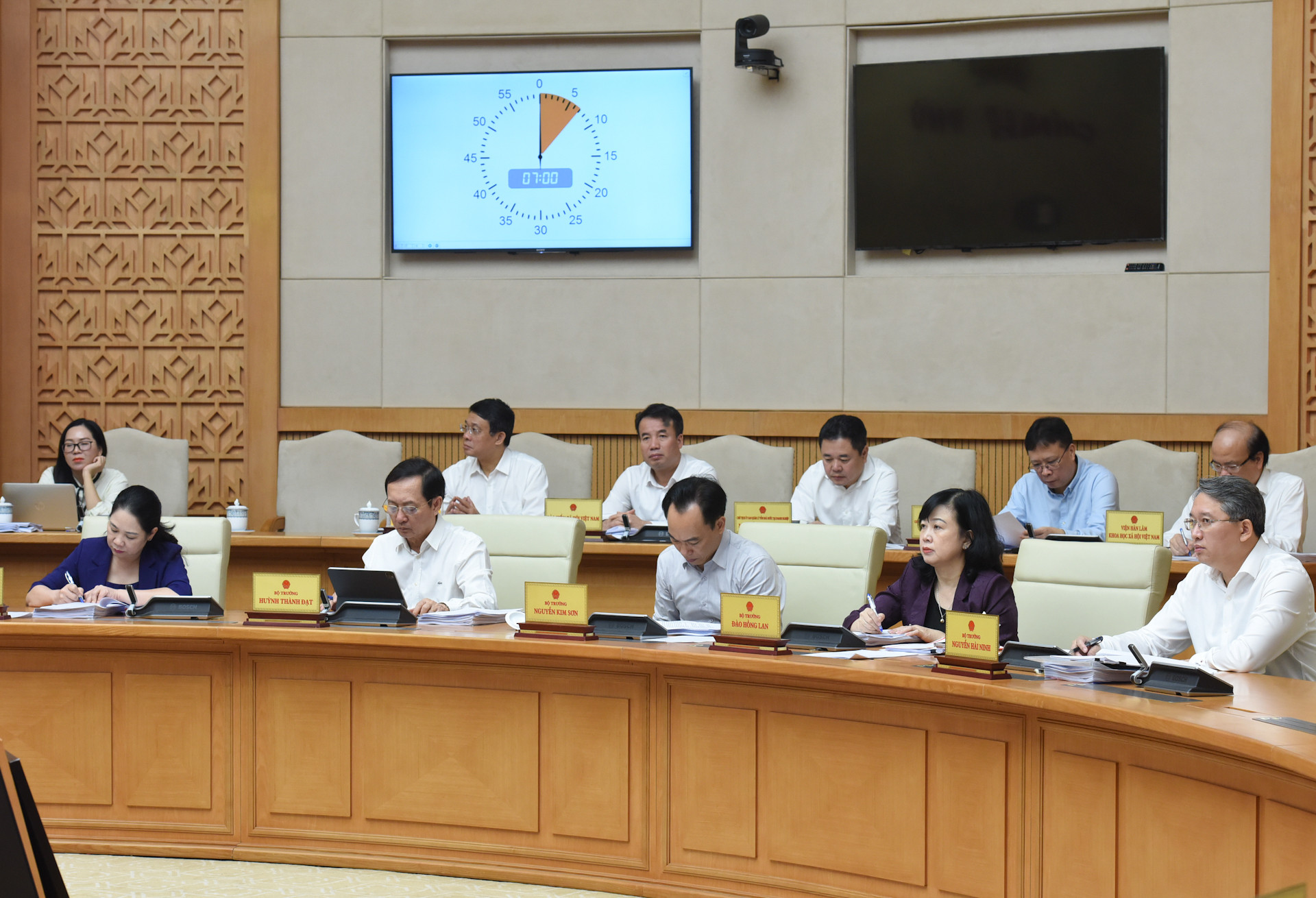 Đại diện lãnh đạo các bộ, ban, ngành tham dự hội nghị.