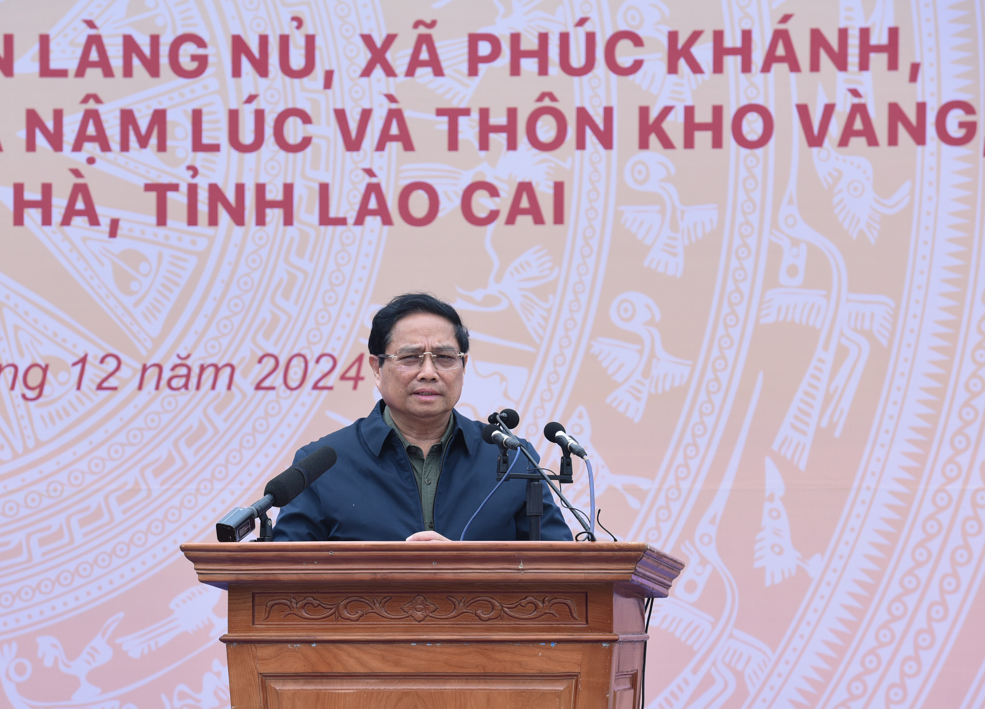 Thủ tướng Phạm Minh Chính phát biểu tại lễ khánh thành dự án tái thiết thôn Làng Nủ; thôn Nậm Tông và thôn Kho Vàng.