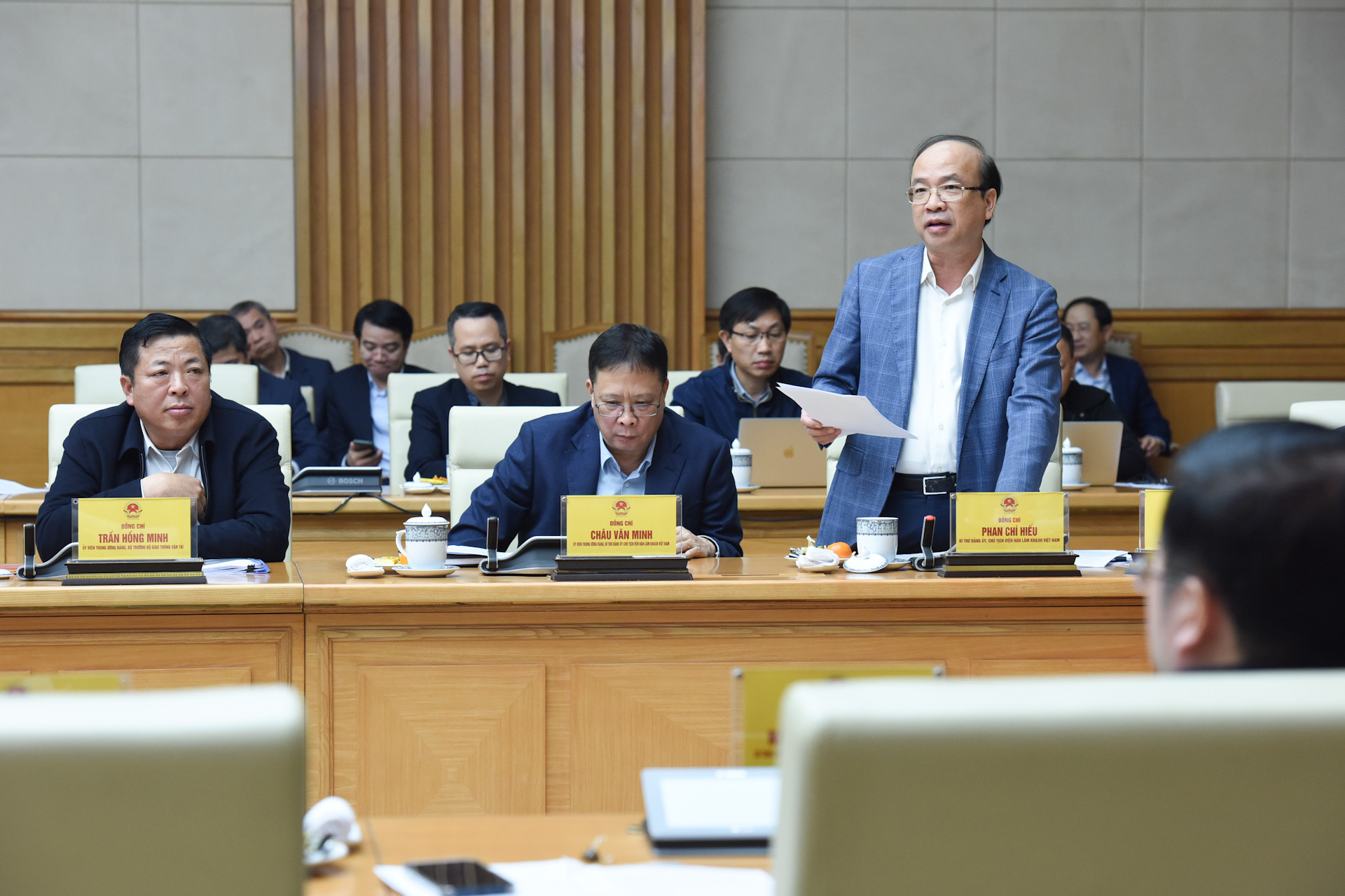 Chủ tịch Viện Hàn lâm Khoa học Việt Nam Phan Chí Hiếu phát biểu.