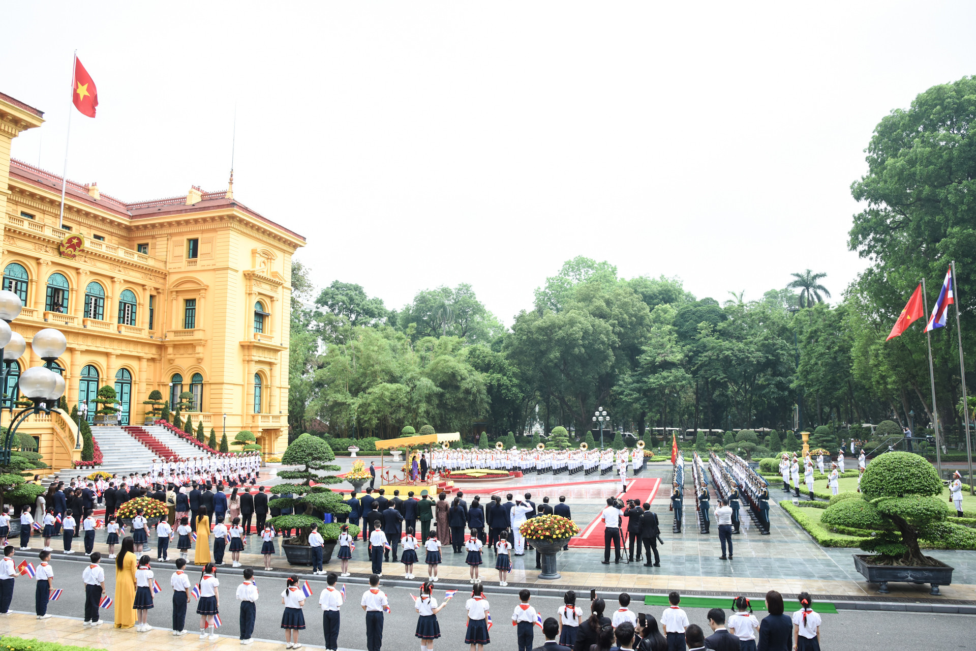 Phủ Chủ tịch, nơi Thủ tướng Phạm Minh Chính chủ trì lễ đón Thủ tướng Vương quốc Thái Lan Paetongtarn Shinawatra thăm chính thức Việt Nam từ ngày 15 đến ngày 16/5/2025.