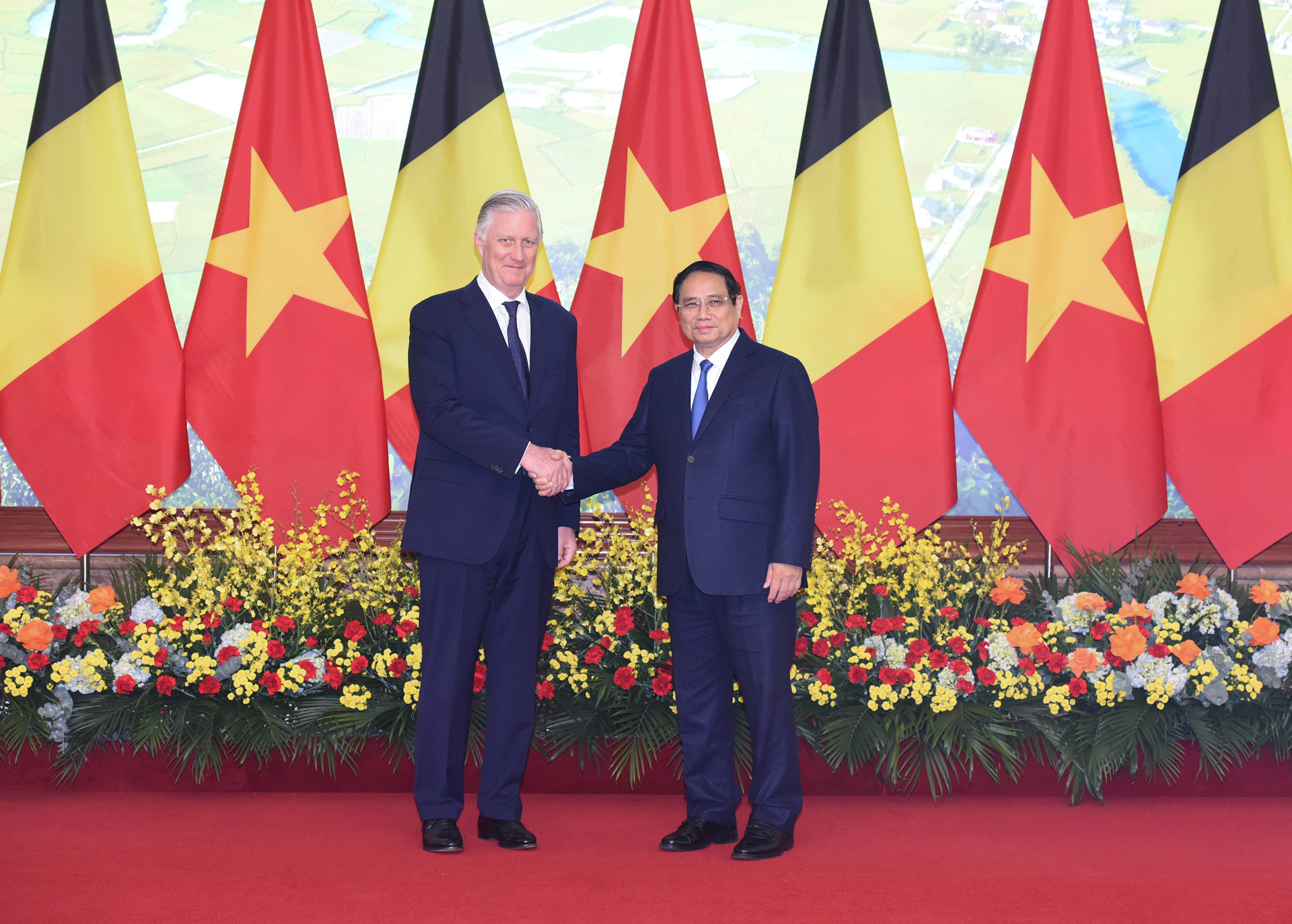 Thủ tướng Phạm Minh Chính và Nhà vua Vương quốc Bỉ Philippe.