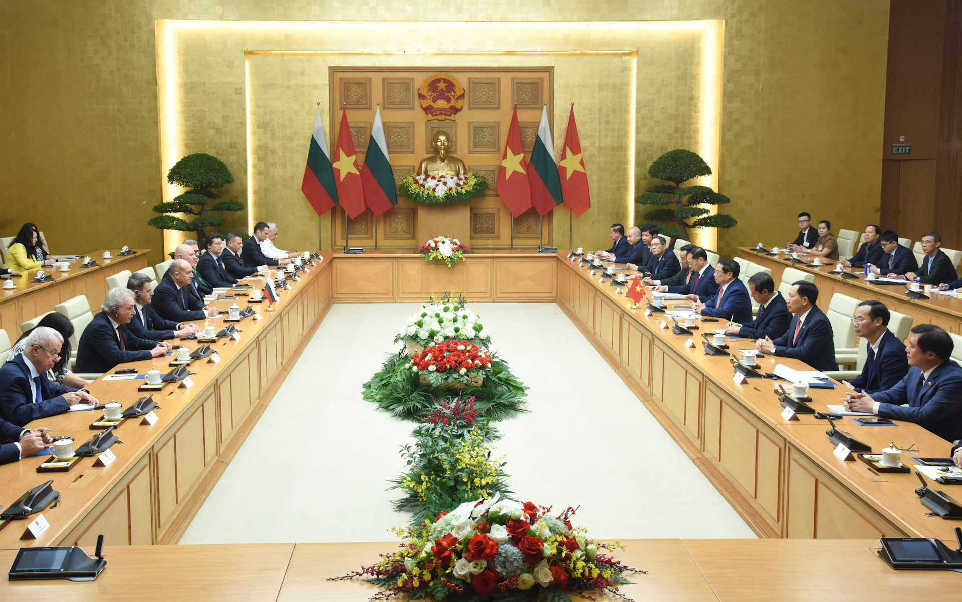 Quang cảnh hội kiến.