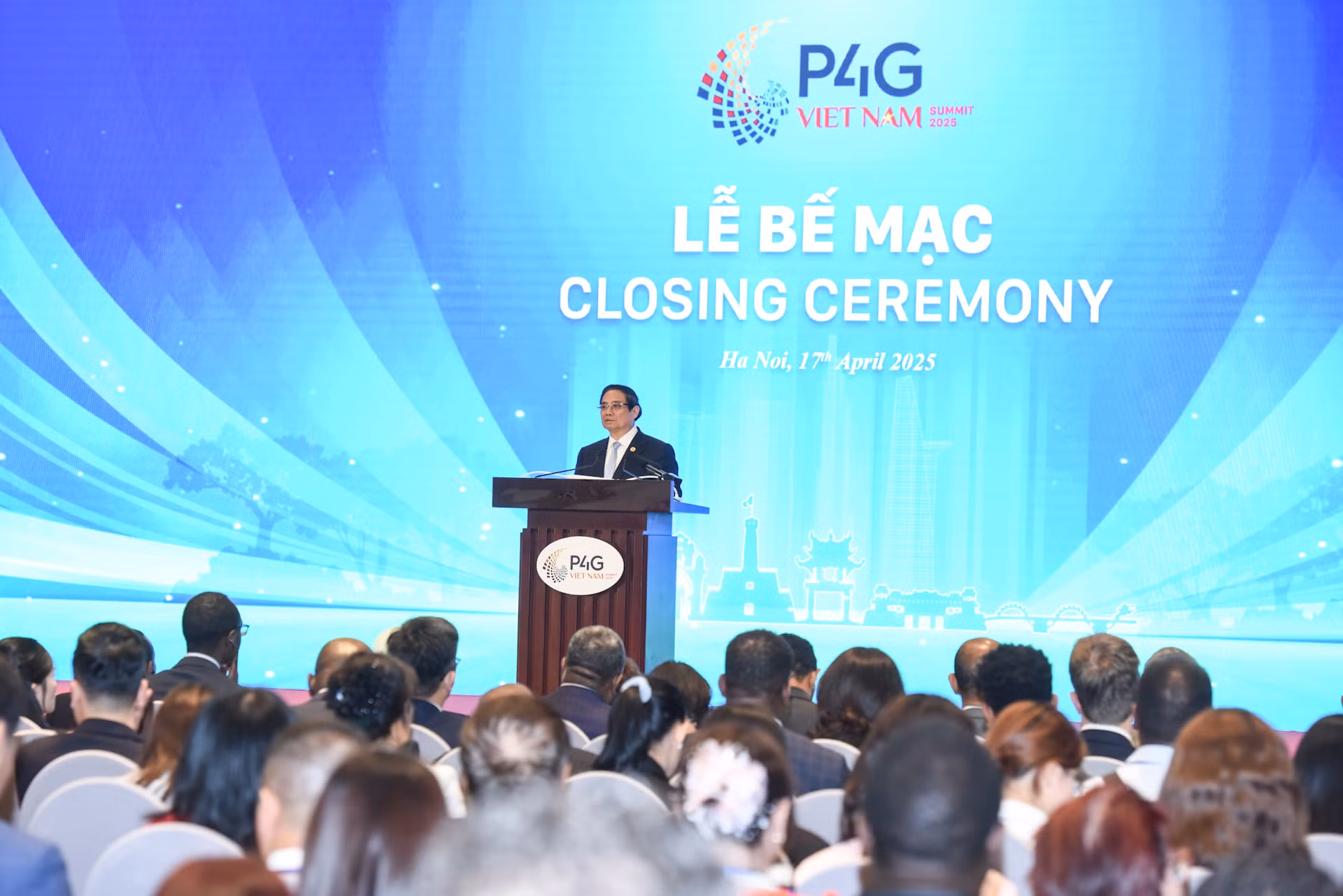 Thủ tướng Phạm Minh Chính phát biểu bế mạc Hội nghị thượng đỉnh Diễn đàn Đối tác vì tăng trưởng xanh và mục tiêu toàn cầu (P4G) lần thứ tư.