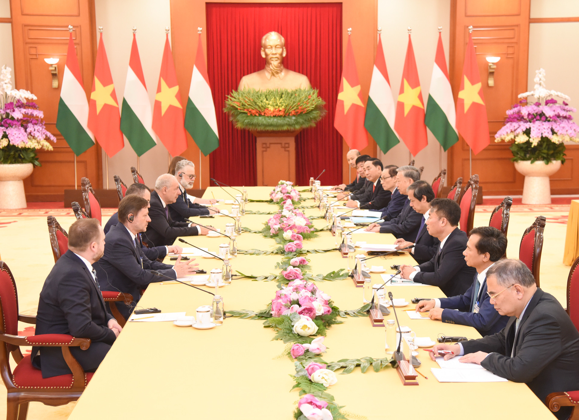 Quang cảnh buổi tiếp tại Trụ sở Trung ương Đảng.