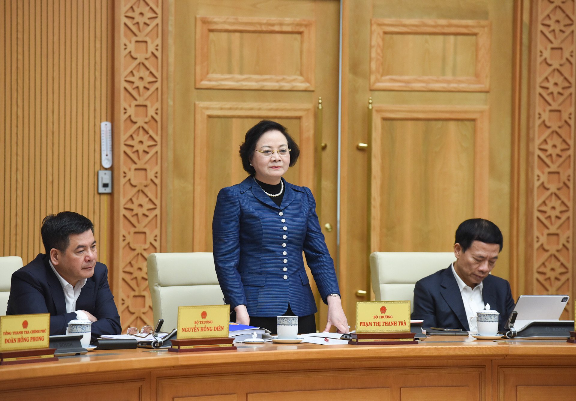 Bộ trưởng Nội vụ Phạm Thị Thanh Trà phát biểu.