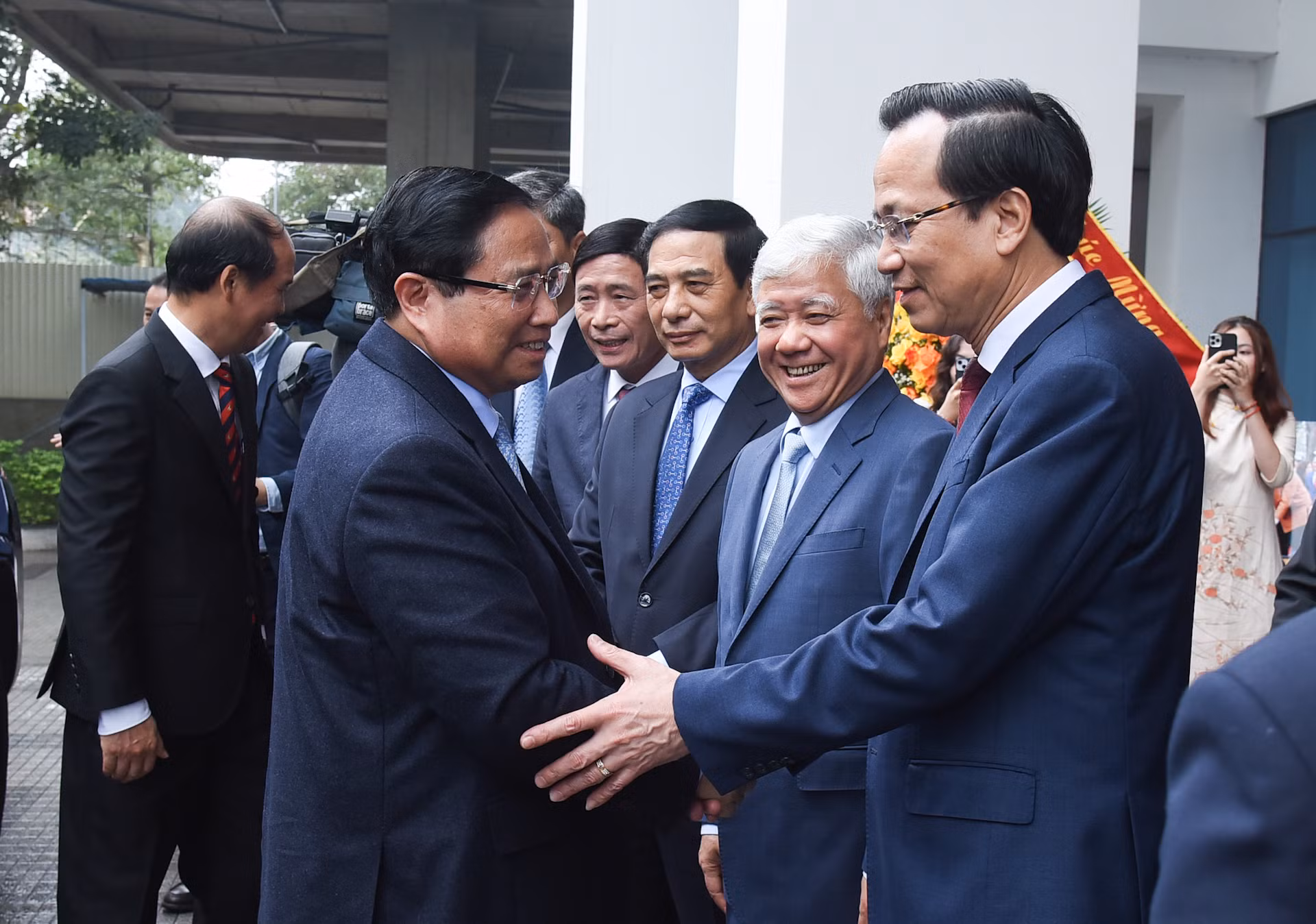 Thủ tướng Phạm Minh Chính đến dự Lễ công bố Nghị quyết của Quốc hội về thành lập Bộ Dân tộc và Tôn giáo.