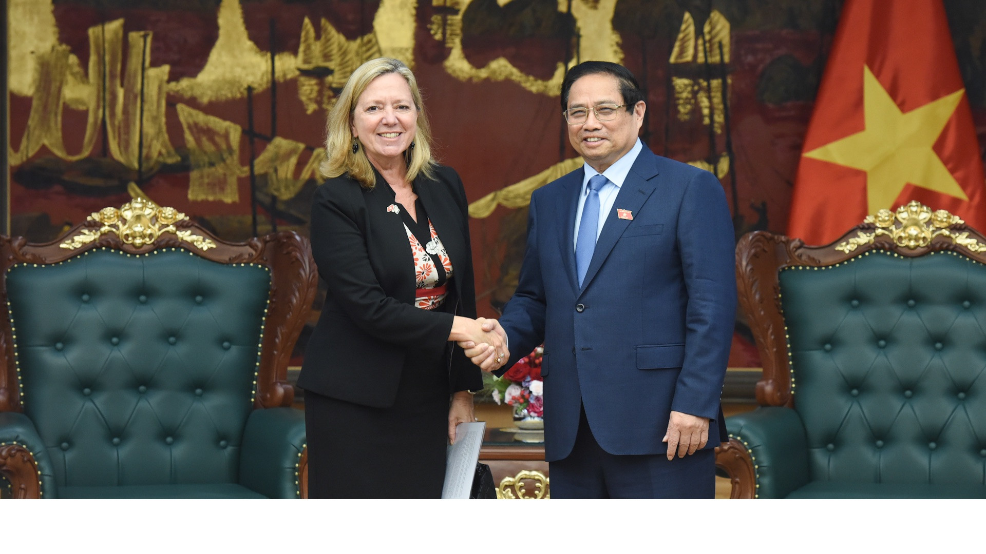 Thủ tướng Phạm Minh Chính tiếp bà Mariam J. Sherman, Giám đốc Quốc gia của Văn phòng WB khu vực Việt Nam, Lào, Campuchia.