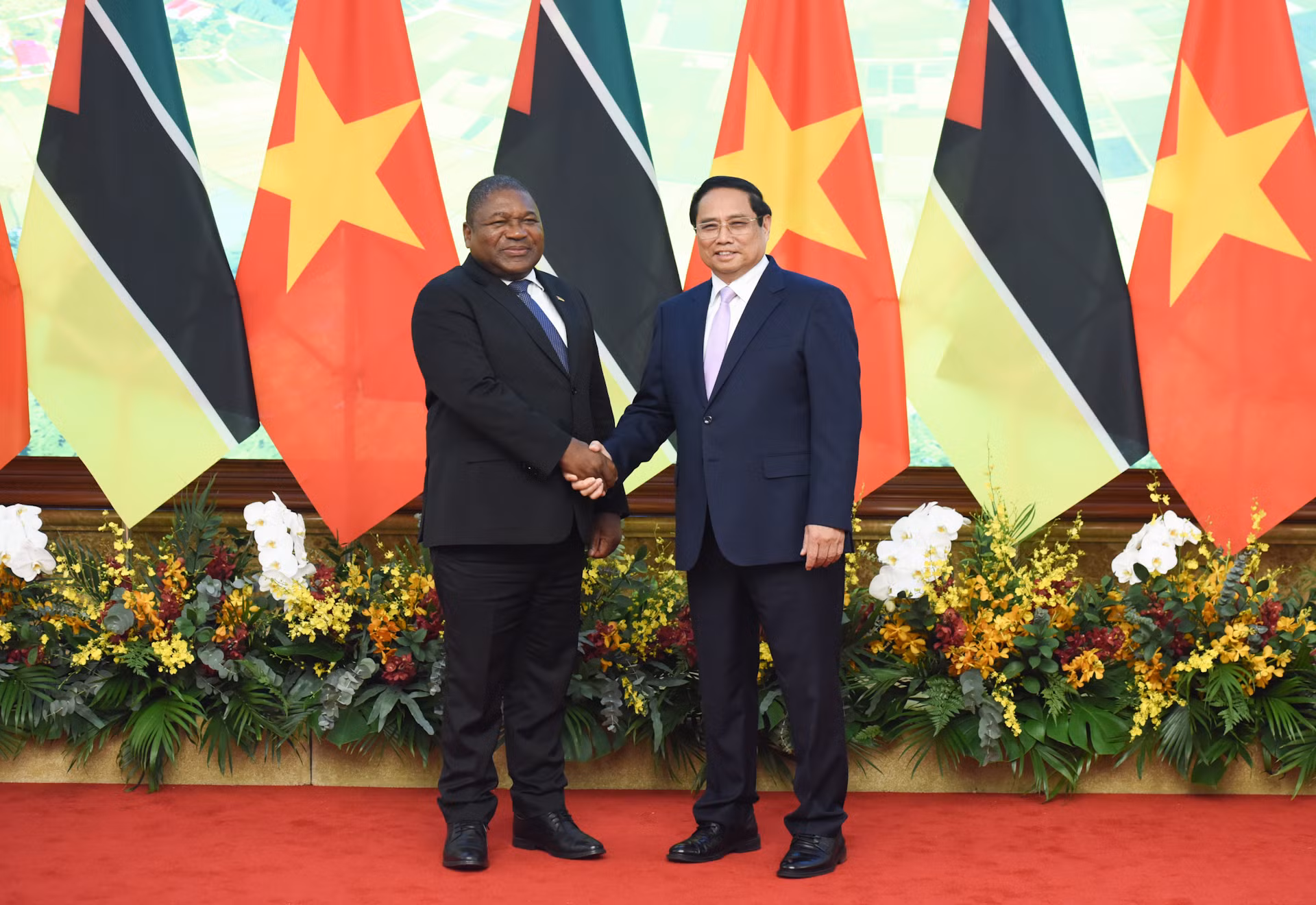 Thủ tướng Phạm Minh Chính đón Tổng thống Cộng hòa Mozambique Filipe Jacinto Nyusi.