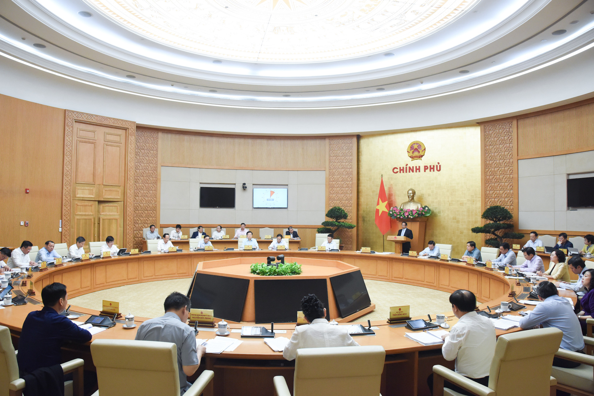 Phiên họp Chính phủ chuyên đề về xây dựng pháp luật tháng 4.