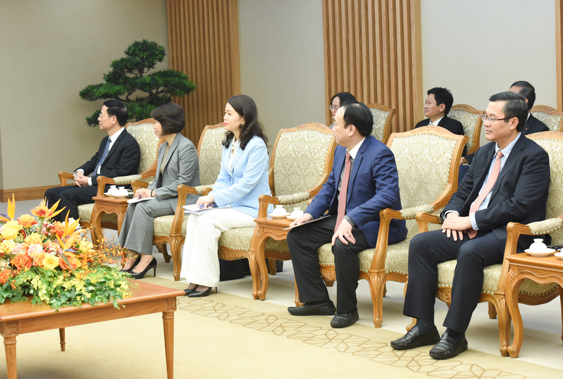 Đại diện lãnh đạo các bộ, ban, ngành tham dự buổi tiếp.