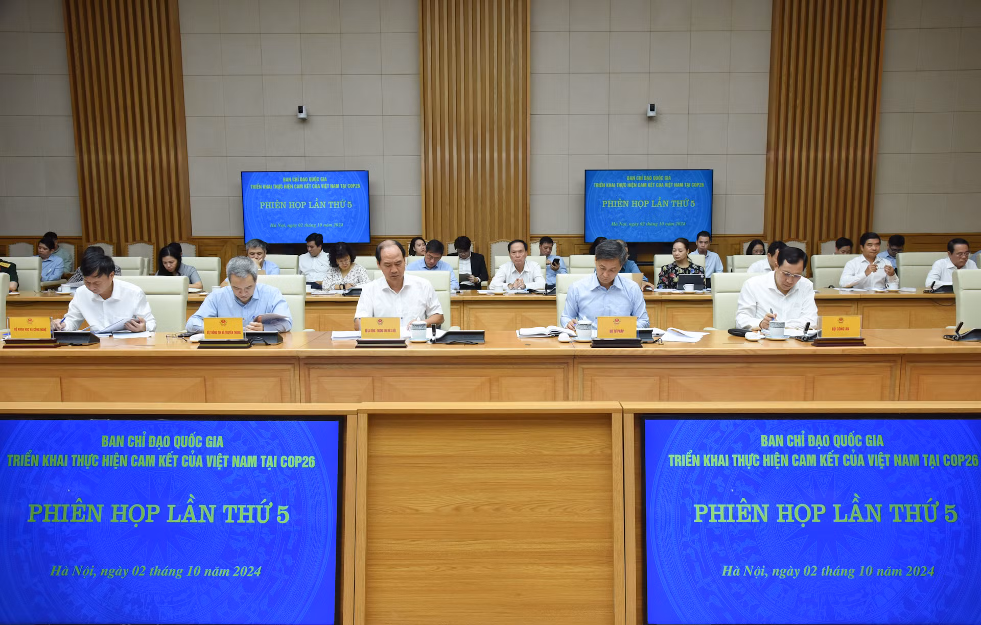 Các đại biểu tham dự Phiên họp. Các đại biểu tham dự Phiên họp.