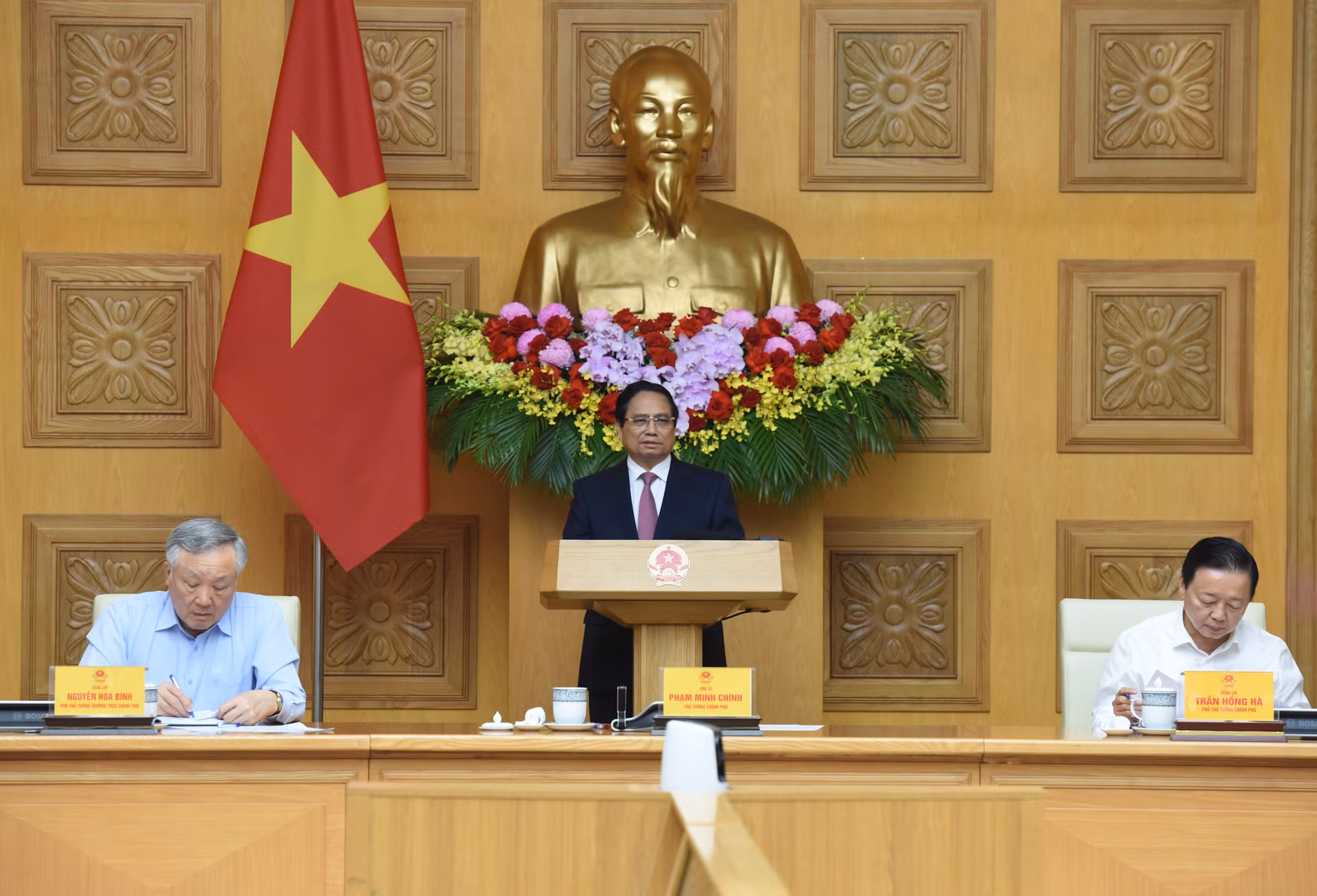 Thủ tướng Phạm Minh Chính chủ trì hội nghị tổng kết việc thực hiện Nghị quyết số 18-NQ/TW.