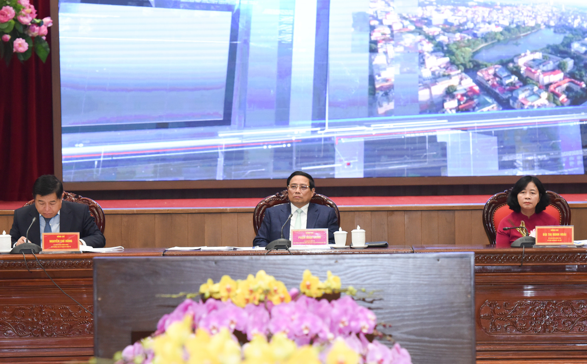 Thủ tướng Phạm Minh Chính dự Hội nghị công bố Quy hoạch Thủ đô Hà Nội thời kỳ 2021-2030, tầm nhìn đến năm 2050; điều chỉnh quy hoạch chung Thủ đô Hà Nội đến năm 2045, tầm nhìn đến năm 2065.