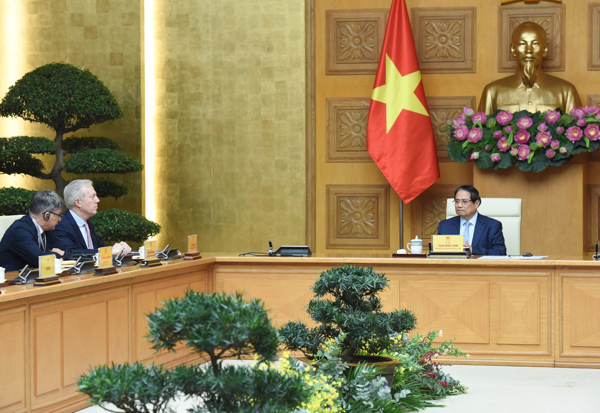 Thủ tướng Phạm Minh Chính tiếp Đoàn Hội đồng Kinh doanh Hoa Kỳ-ASEAN. 