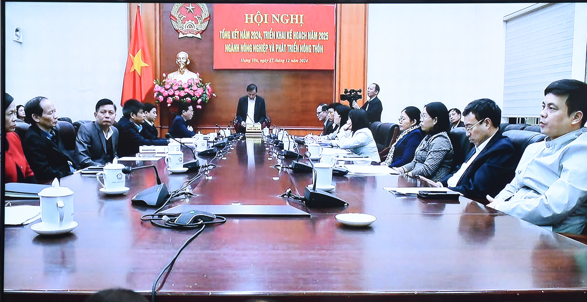 Hội nghị được truyền hình trực tuyến đến 63 tỉnh, thành phố.