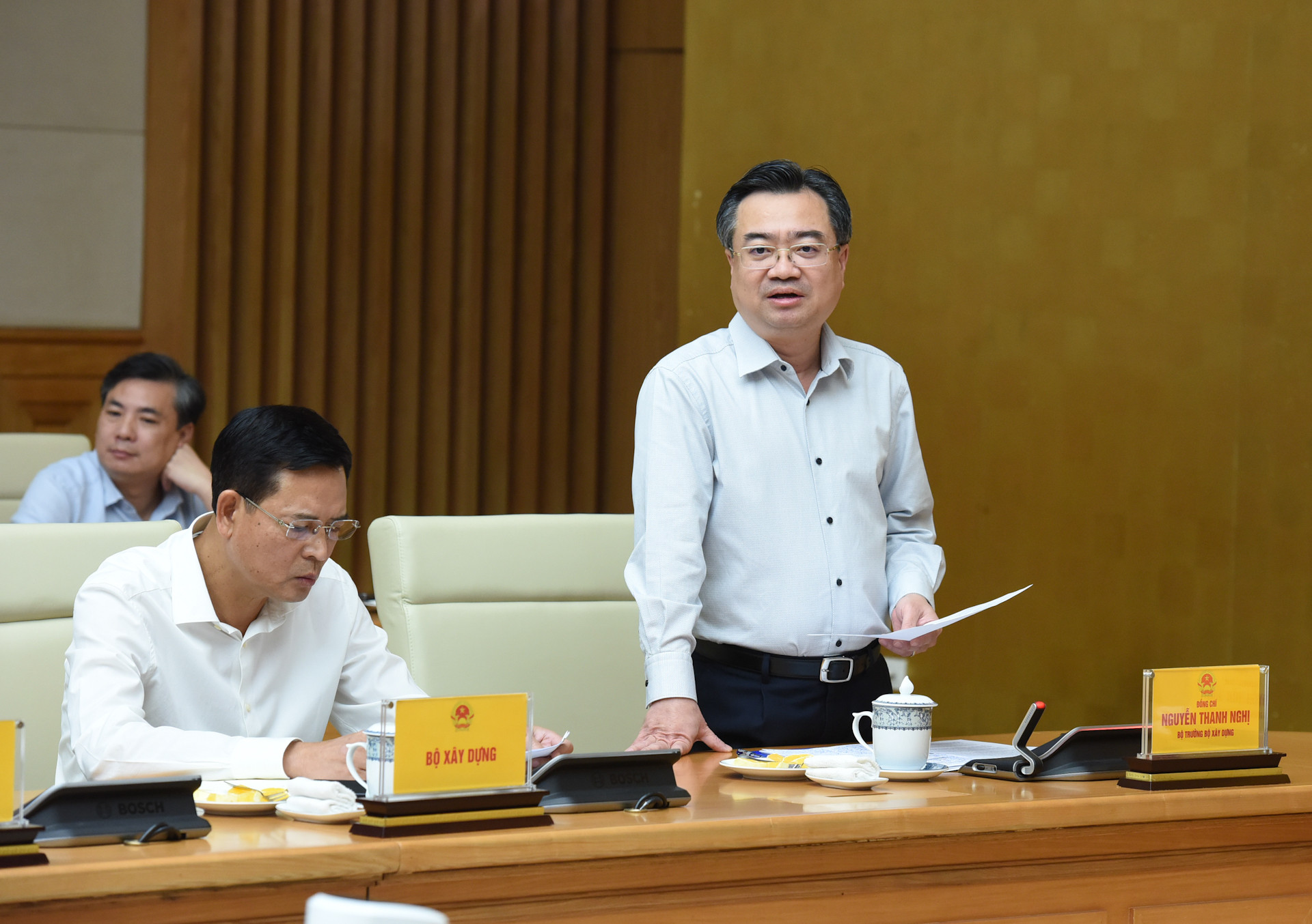 Bộ trưởng Xây dựng Nguyễn Thanh Nghị phát biểu. Bộ trưởng Xây dựng Nguyễn Thanh Nghị phát biểu.