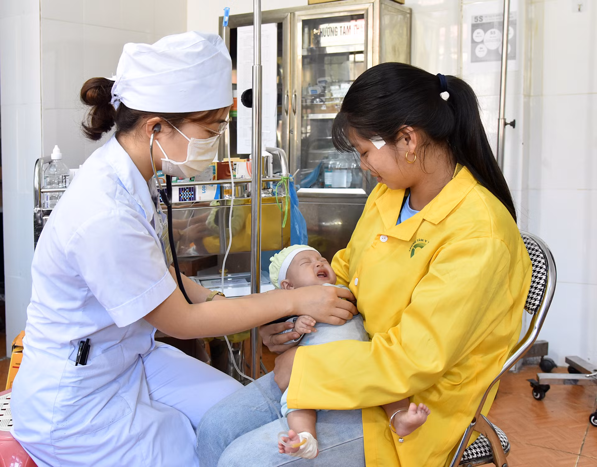 Mạng lưới y tế cơ sở trực tiếp gần người dân nhất, là tuyến đầu trong phòng bệnh, chăm sóc sức khỏe cũng như sàng lọc, phát hiện sớm và kiểm soát bệnh tật.