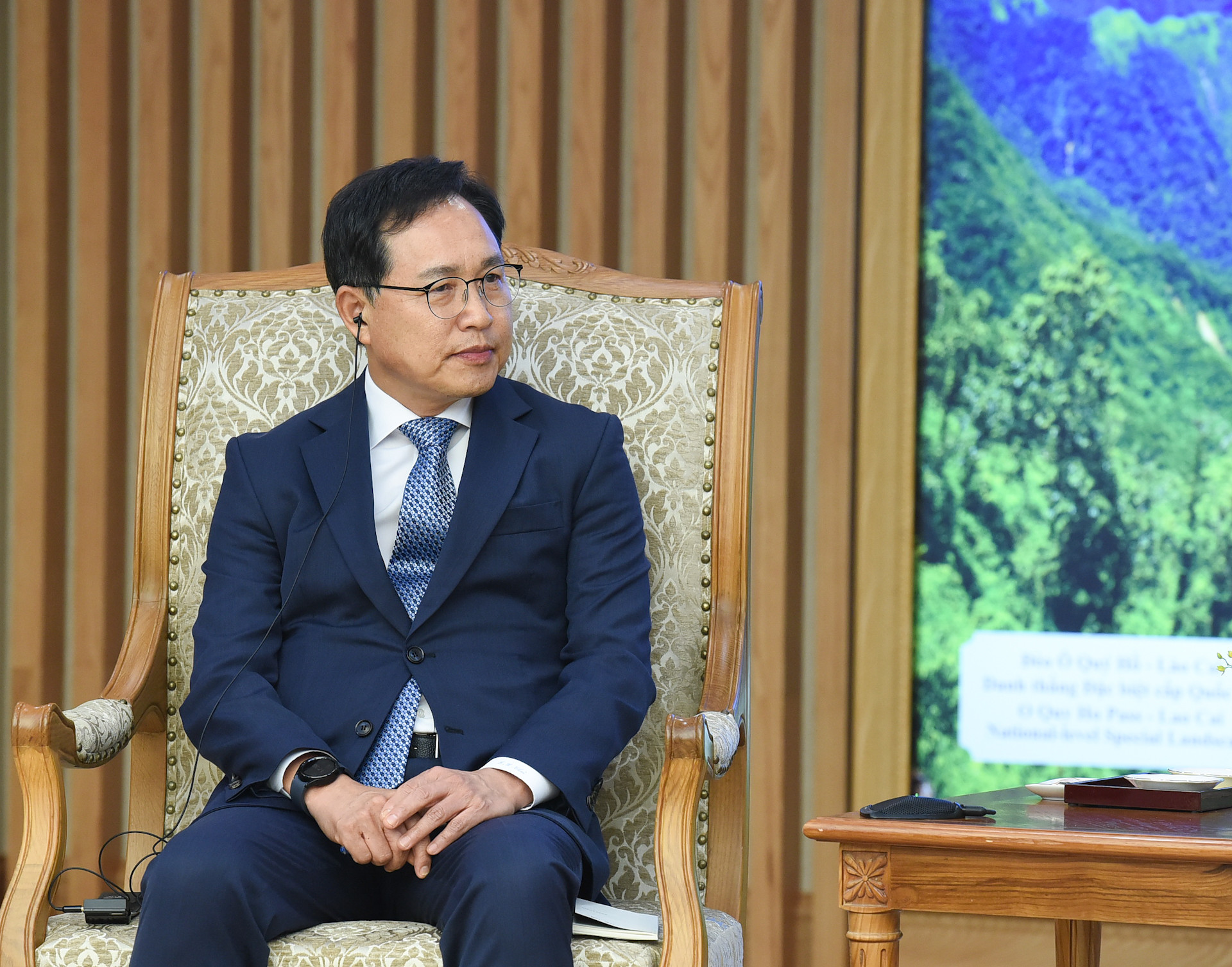 Ông Choi Joo Ho, Tổng Giám đốc Samsung Việt Nam phát biểu tại buổi tiếp.