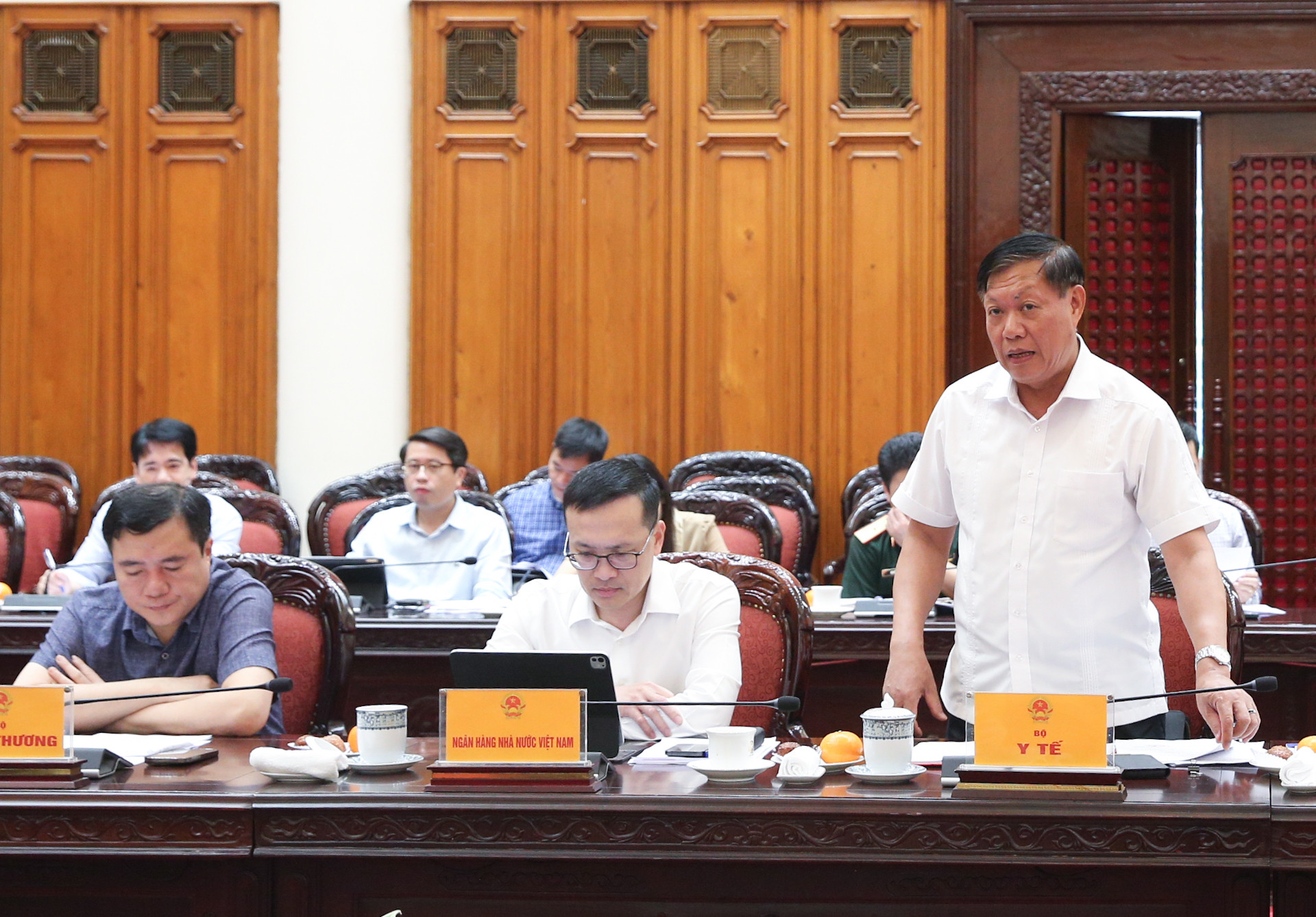 Thứ trưởng Y tế Đỗ Xuân Tuyến phát biểu.