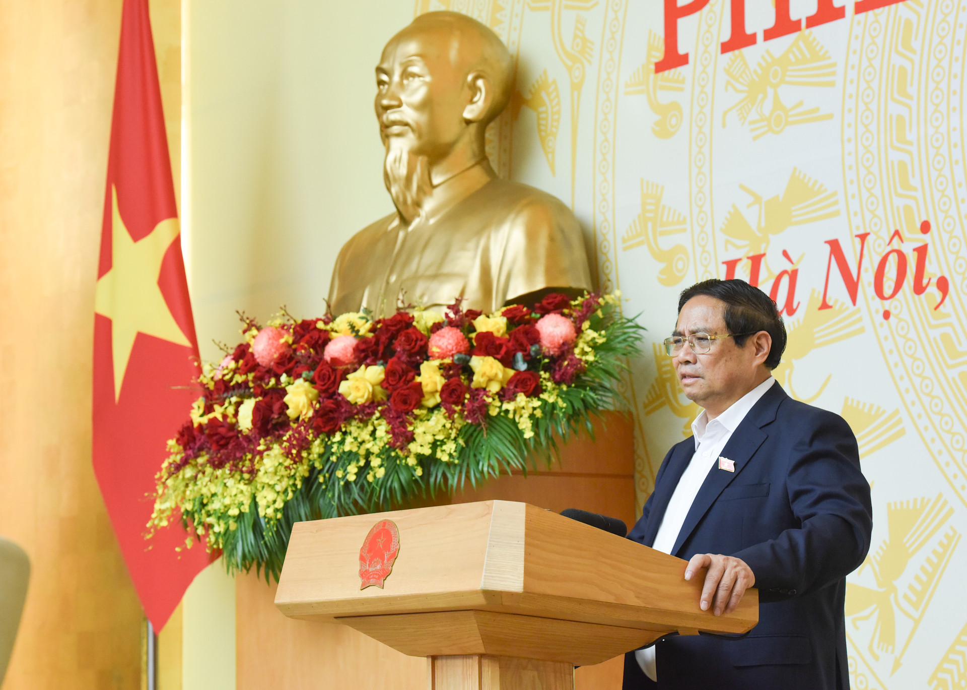 [Ảnh] Thủ tướng Phạm Minh Chính chủ trì phiên họp lần thứ tư Ban Chỉ đạo xóa nhà tạm, nhà dột nát ảnh 1