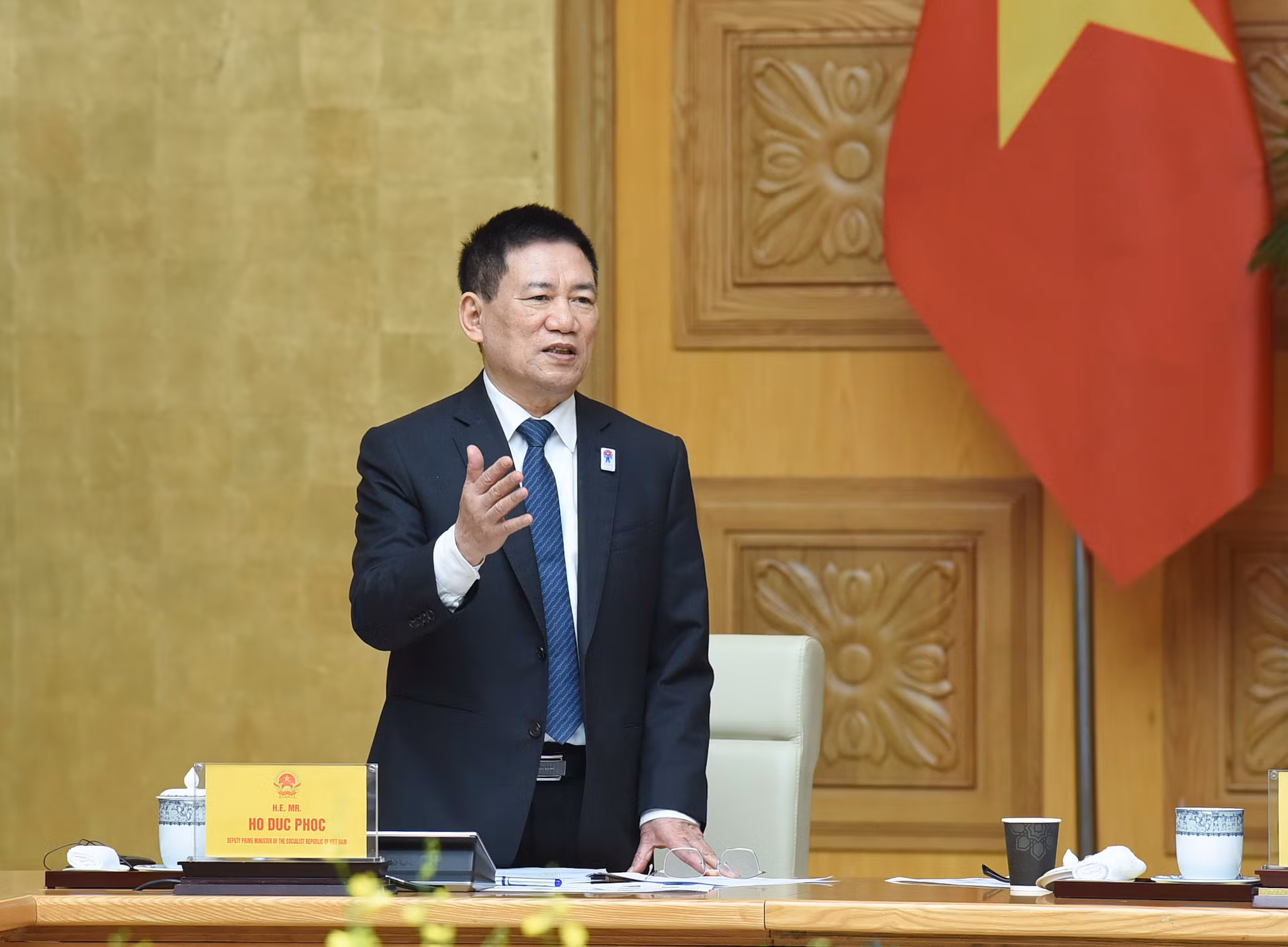 Phó Thủ tướng Hồ Đức Phớc phát biểu tại tọa đàm.