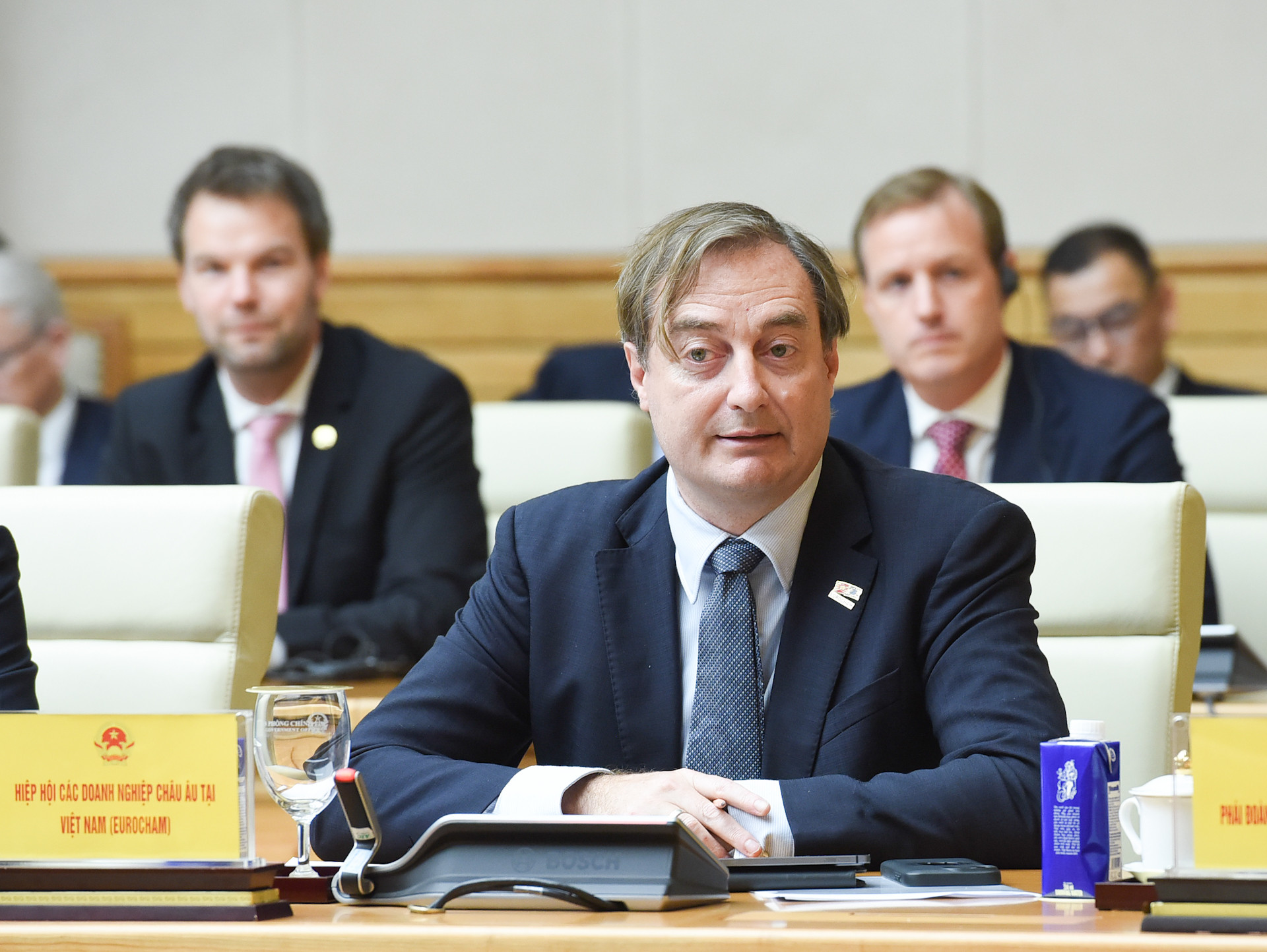 Đại diện Hiệp hội các Doanh nghiệp châu Âu tại Việt Nam phát biểu. Đại diện Hiệp hội các Doanh nghiệp châu Âu tại Việt Nam phát biểu.