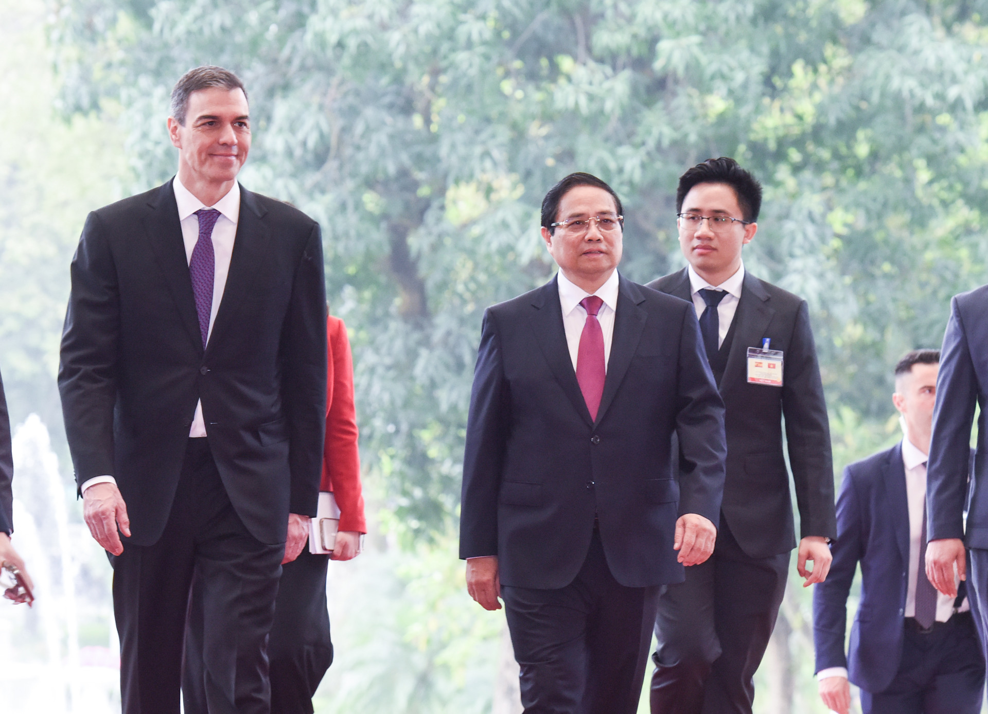 [Ảnh] Thủ tướng Phạm Minh Chính hội đàm với Thủ tướng Tây Ban Nha Pedro Sanchez ảnh 1