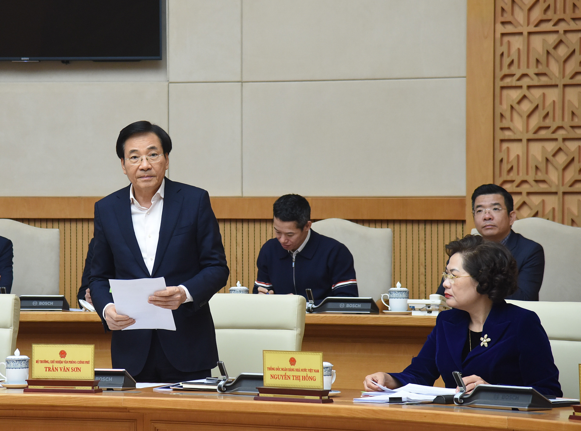 Bộ trưởng, Chủ nhiệm Văn phòng Chính phủ Trần Văn Sơn phát biểu.