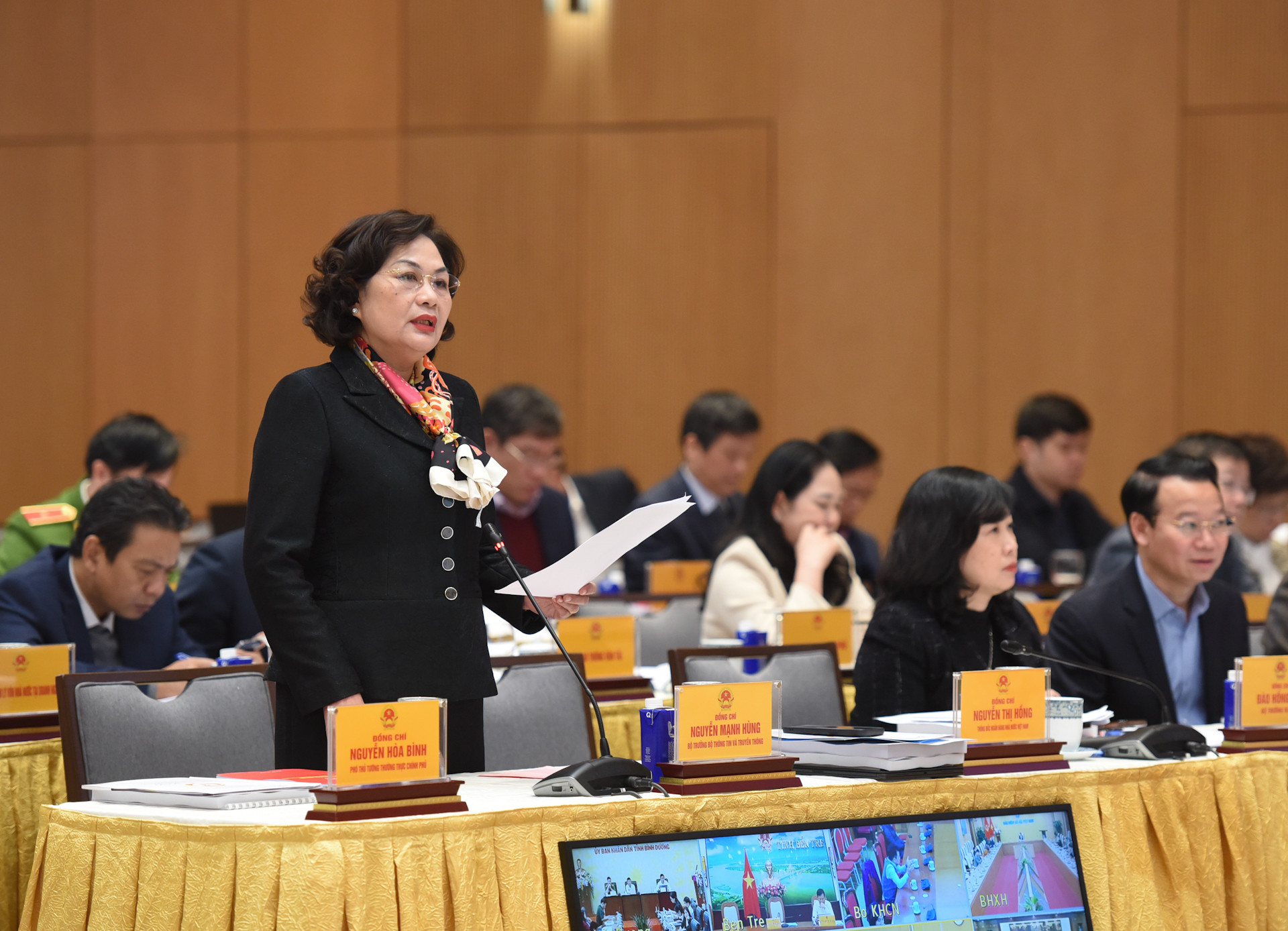 Thống đốc Ngân hàng Nhà nước Việt Nam Nguyễn Thị Hồng phát biểu. Thống đốc Ngân hàng Nhà nước Việt Nam Nguyễn Thị Hồng phát biểu.