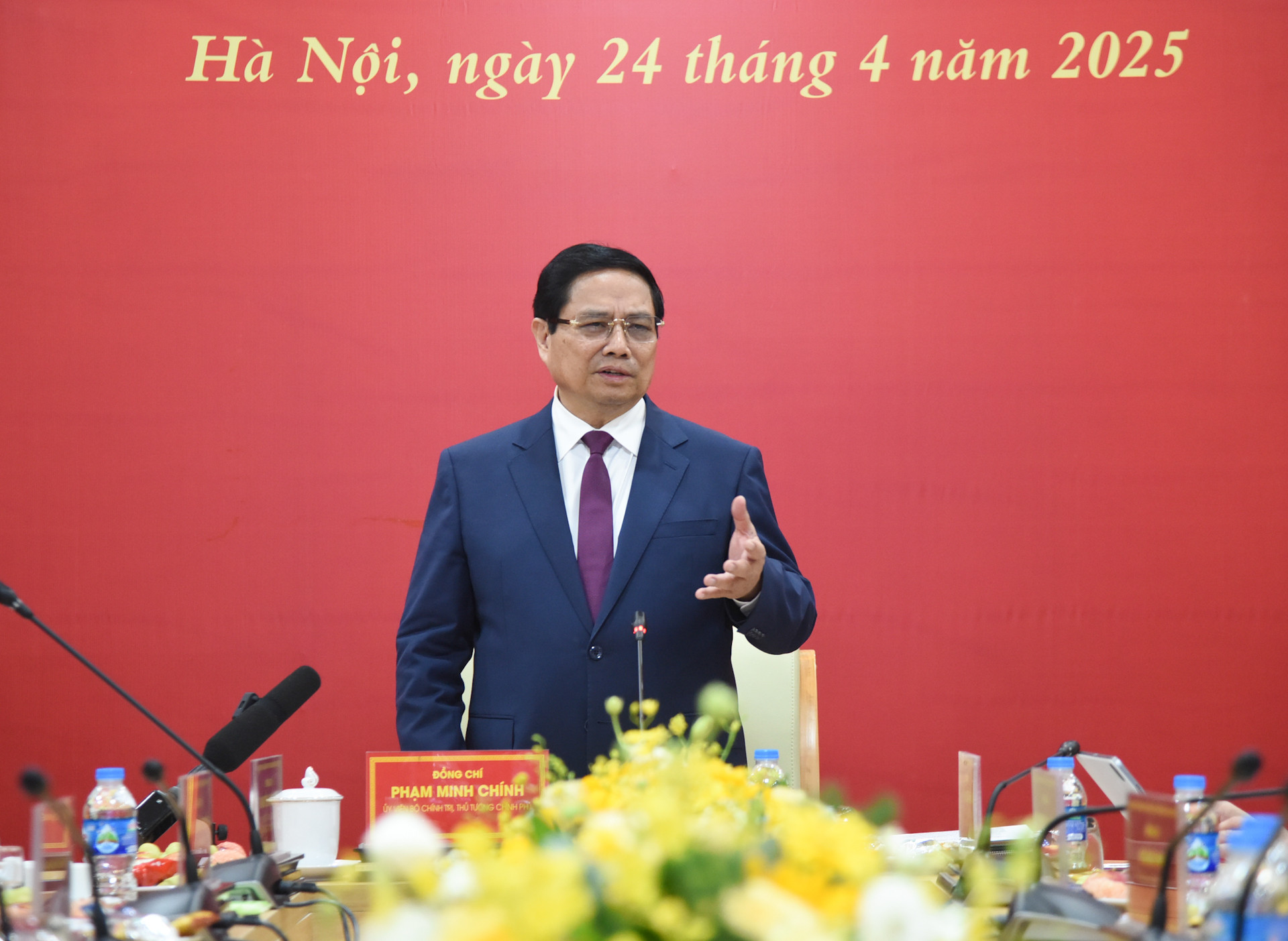 Thủ tướng Phạm Minh Chính phát biểu tại buổi làm việc với lãnh đạo Học viện Công nghệ Bưu chính Viễn thông.