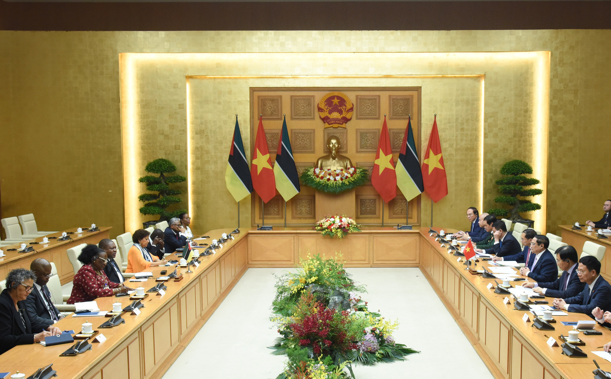 Quang cảnh hội kiến.