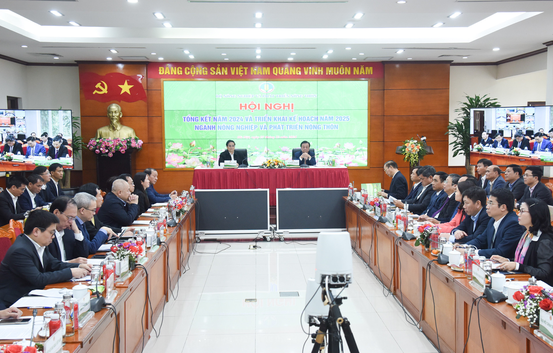 Thủ tướng Phạm Minh Chính dự Hội nghị triển khai nhiệm vụ ngành nông nghiệp.