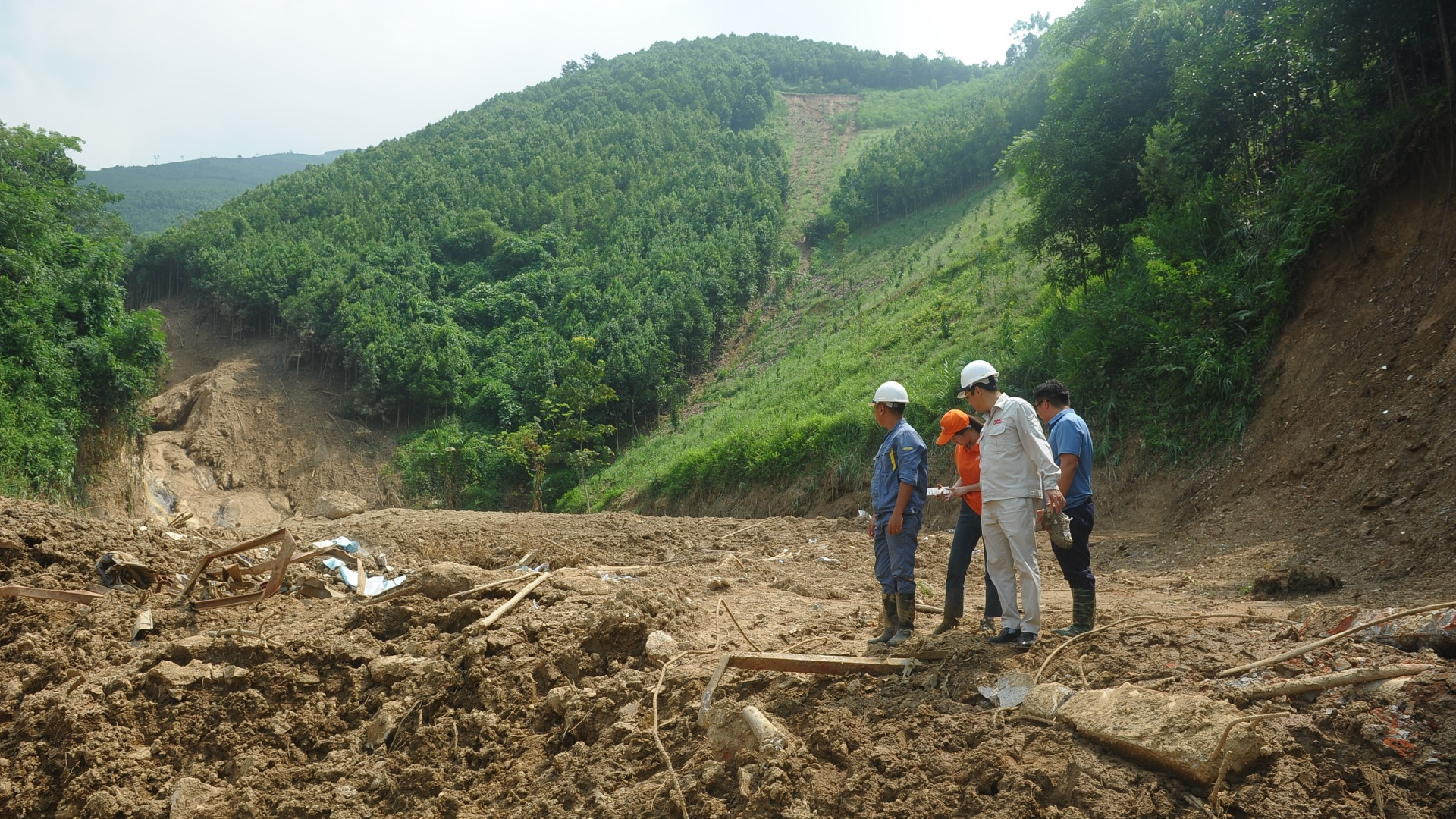 Dấu vết còn sót lại của Khu nhà điều hành Nhà máy thủy điện Đông Nam Á-Nậm Lúc.